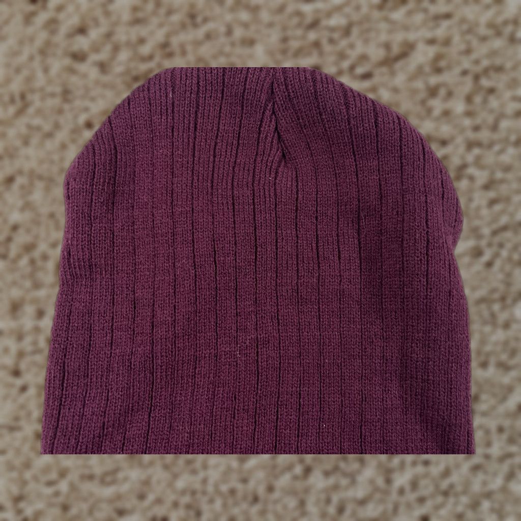Vintage Time And Tru Beanie Time And Tru Purple Knit Beanie Womens One Size Winter Size ONE SIZE - 1 Thumbnail