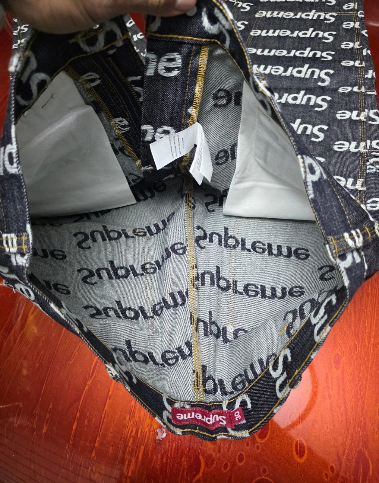 Supreme Supreme Jacquard Logos Double Knee Denim Painter Jeans Sz 30 Size US 30 / EU 46 - 13 Thumbnail