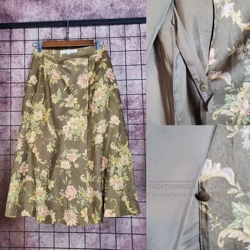 Burberry Burberry Floral A-Line Midi Skirt. Size 23" - 1 Thumbnail