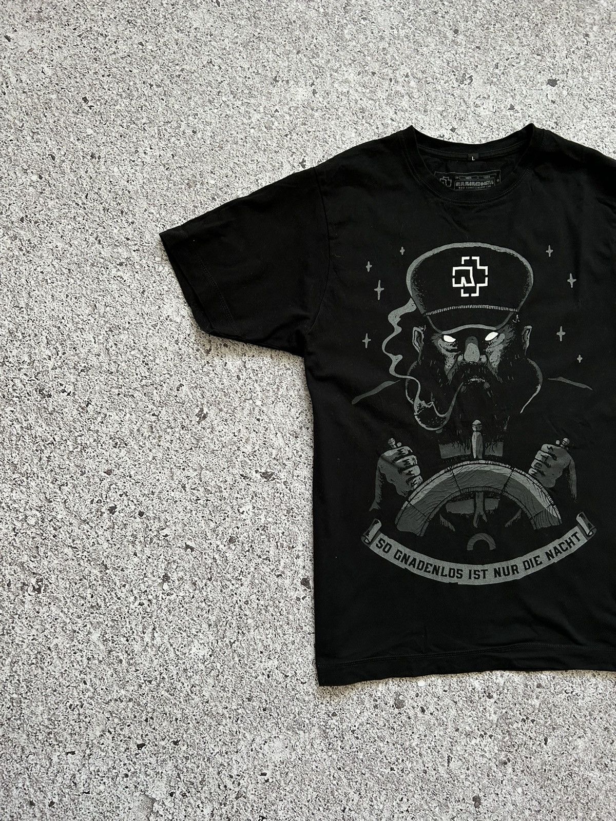 Band Tees × Vintage Vintage Rammstein So Gnadenlos Ist Nur Die Nacht Seemann Tee Size US L / EU 52-54 / 3 - 4 Thumbnail