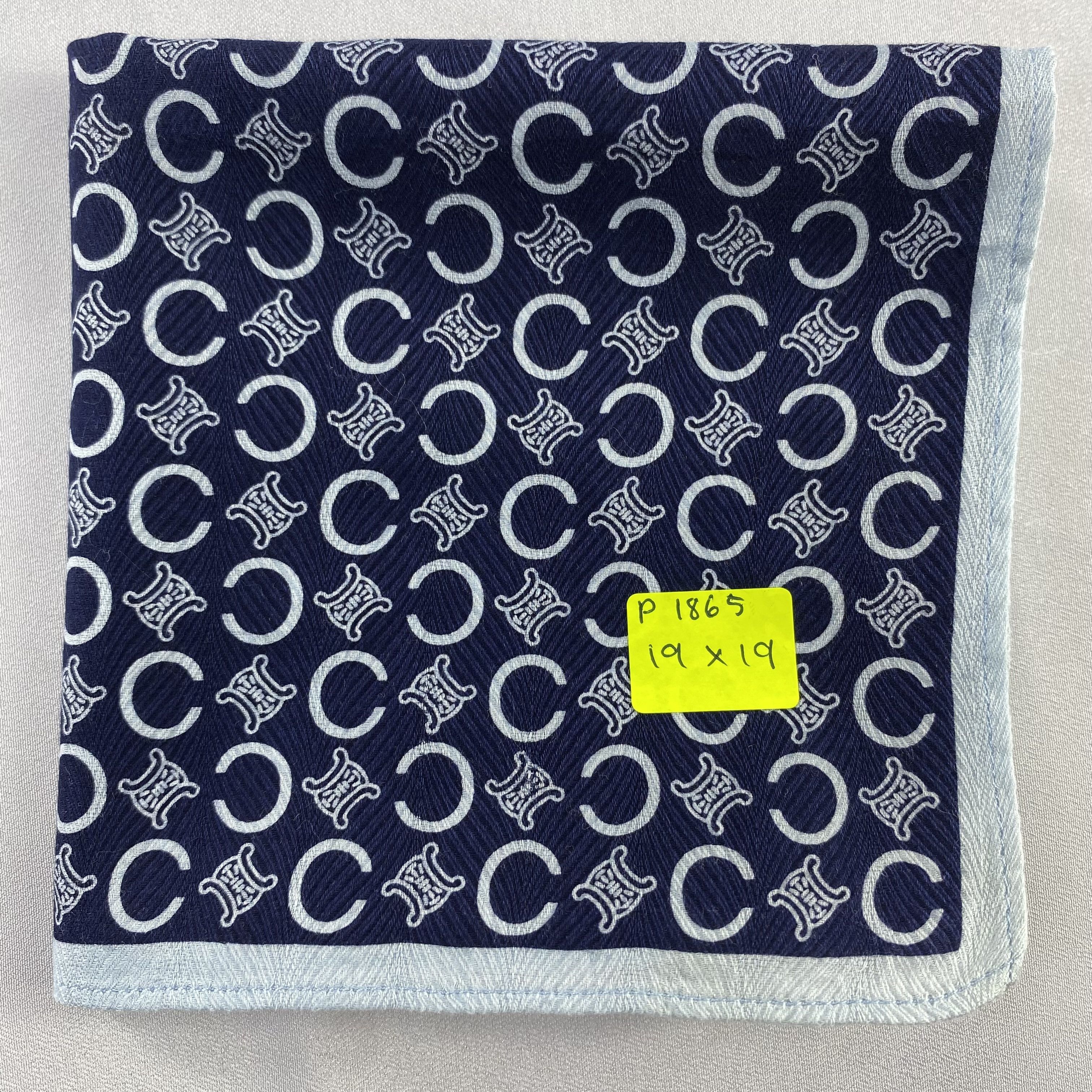 Celine × Vintage Celine Neckerchief / Bandana / Handkerchief-P1865 Size ONE SIZE - 6 Thumbnail