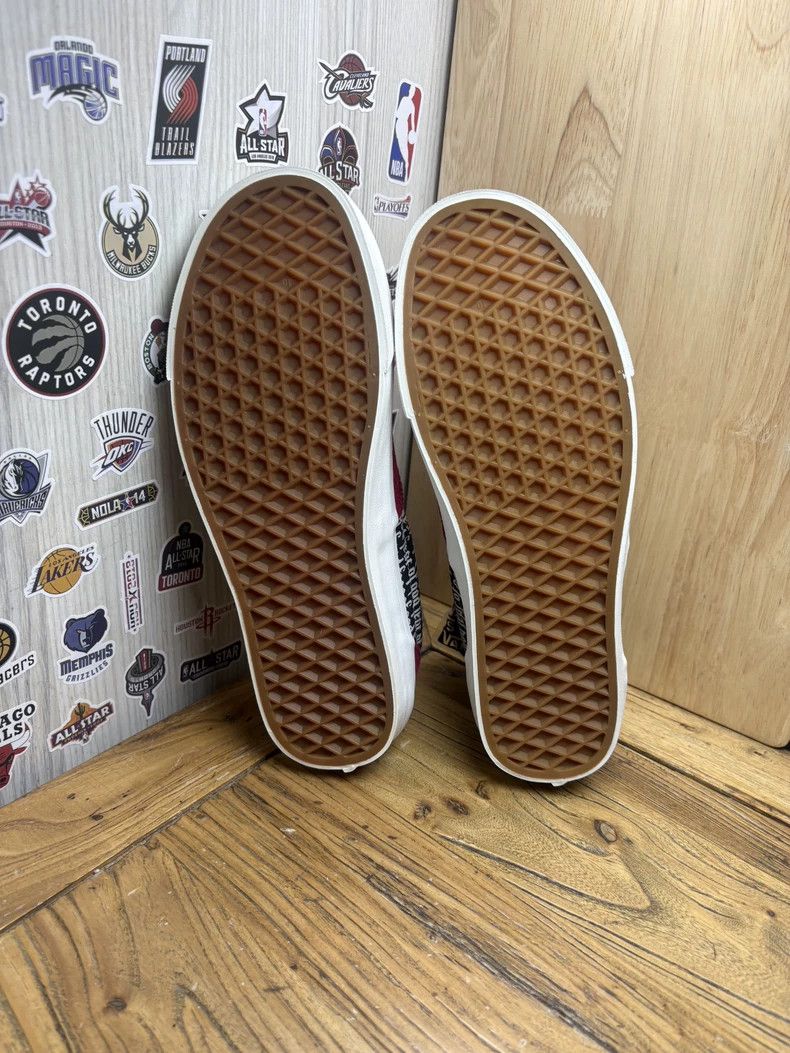 Fear of God Fear of God Co-branded canvas shoes Size US 7 / EU 40 - 6 Thumbnail