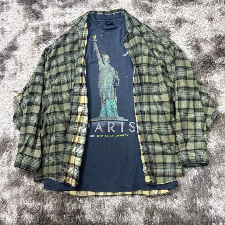 Balenciaga Balenciaga Statue of Liberty Plaid Shirt Fake Two Jacket Size US L / EU 52-54 / 3 - 1 Thumbnail