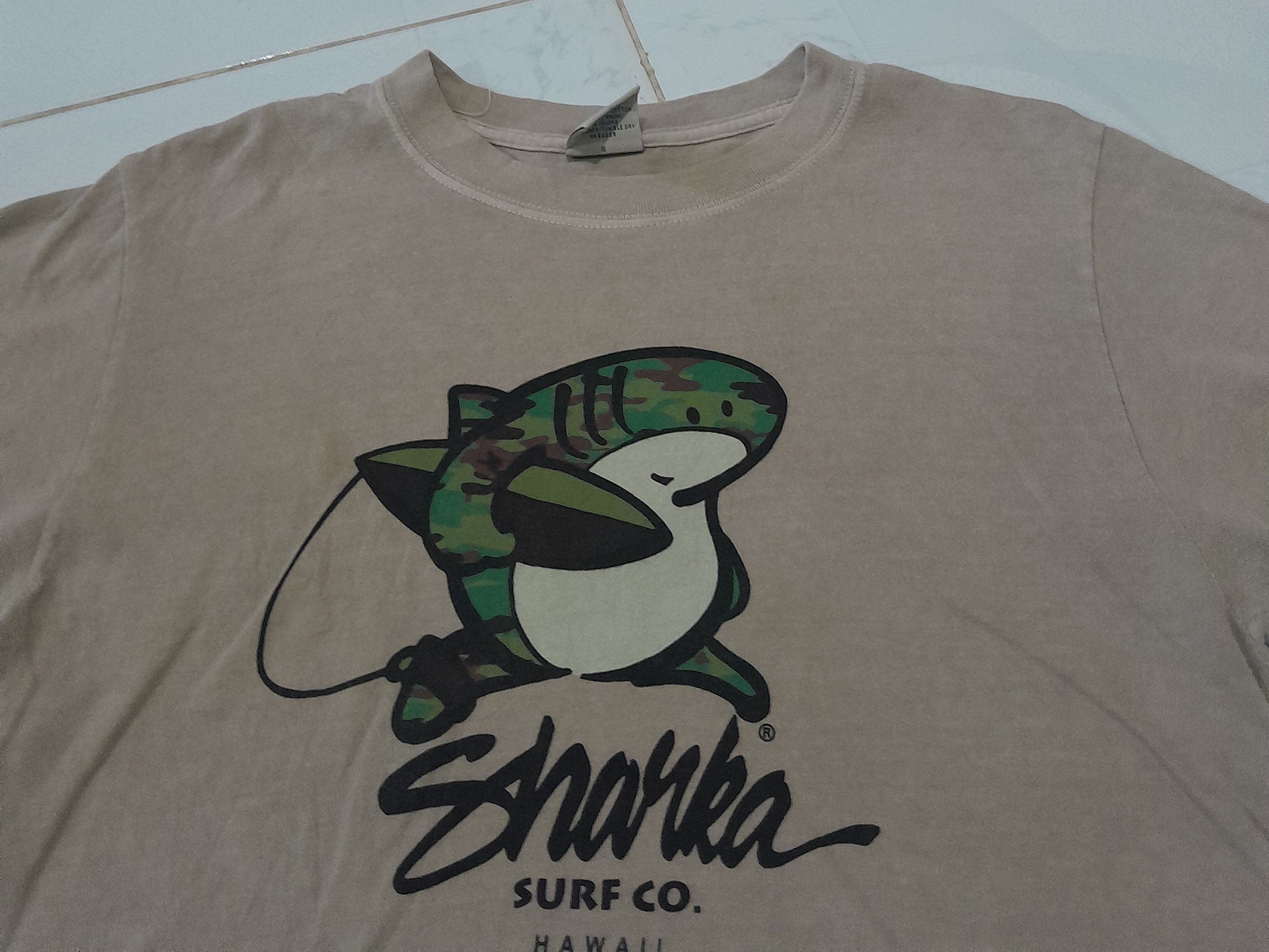 Vintage Crazy hawai shark Size US S / EU 44-46 / 1 - 3 Thumbnail