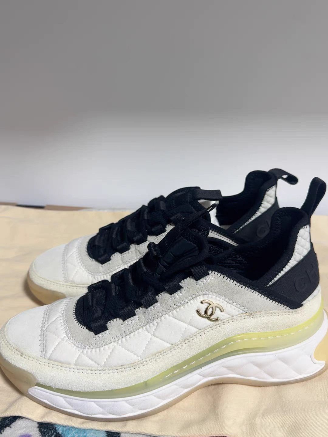 Chanel CHANEL Round Toe Logo Low-Top Sneakers K13 Size US 7.5 / IT 37.5 - 5 Thumbnail