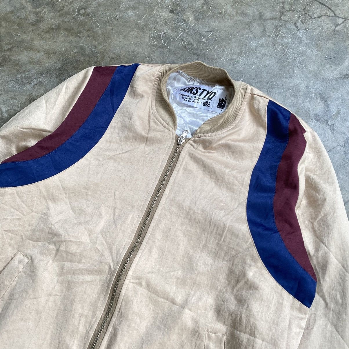 KIKS TYO 2000s Kiks Tyo Satin Varsity Light Jacket Size US L / EU 52-54 / 3 - 4 Thumbnail