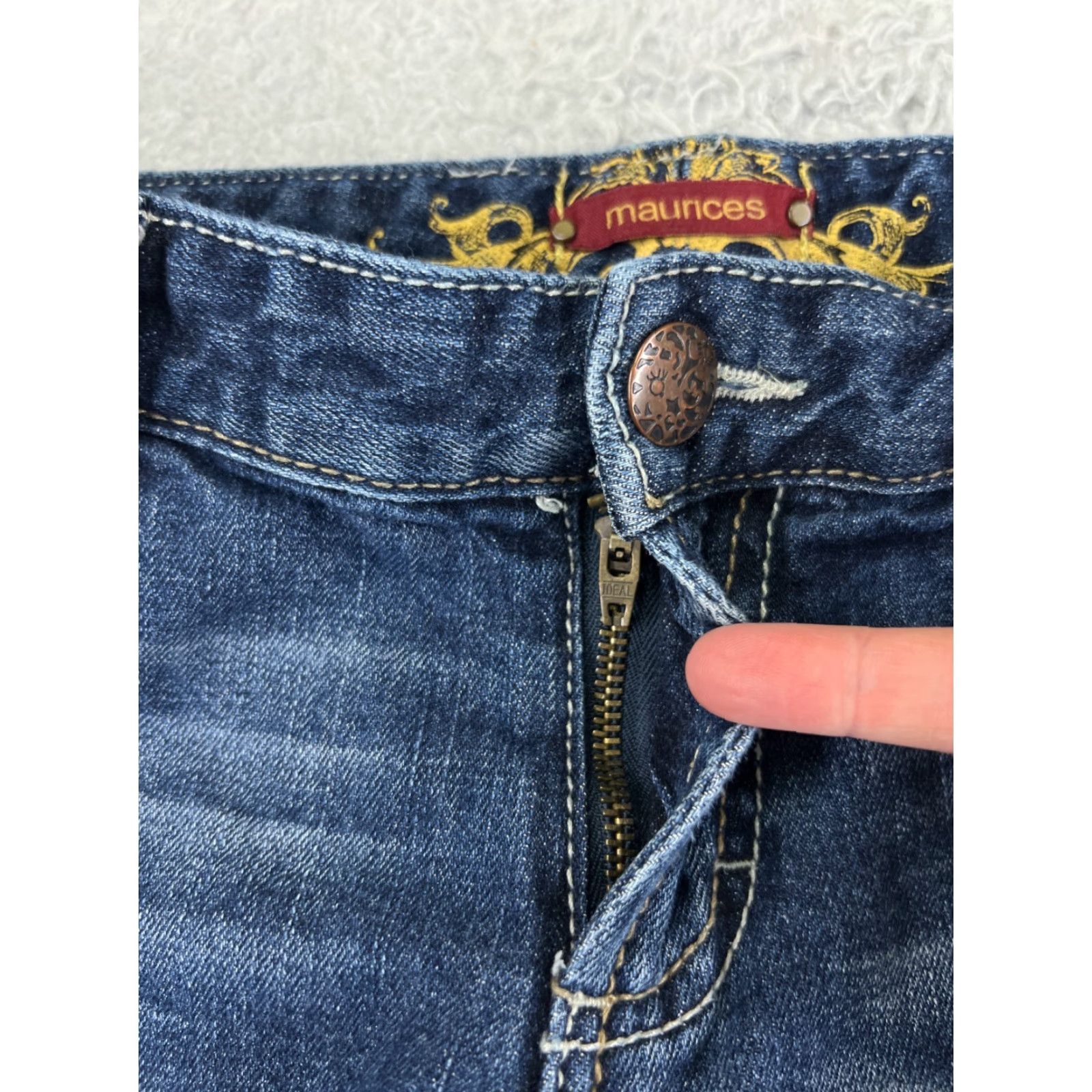 Vintage Maurices Jeans Womens Flared 11 Blue Denim Cotton 31x32 Read Embroidered Pocket 5-Pocket Design Zipper Button Regular Stretch Size 32" / US 10 / IT 46 - 5 Thumbnail