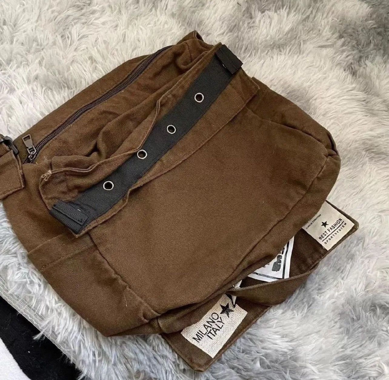 Japanese Brand × Vintage Vintage Y2k Messenger Bag Size ONE SIZE - 7 Thumbnail