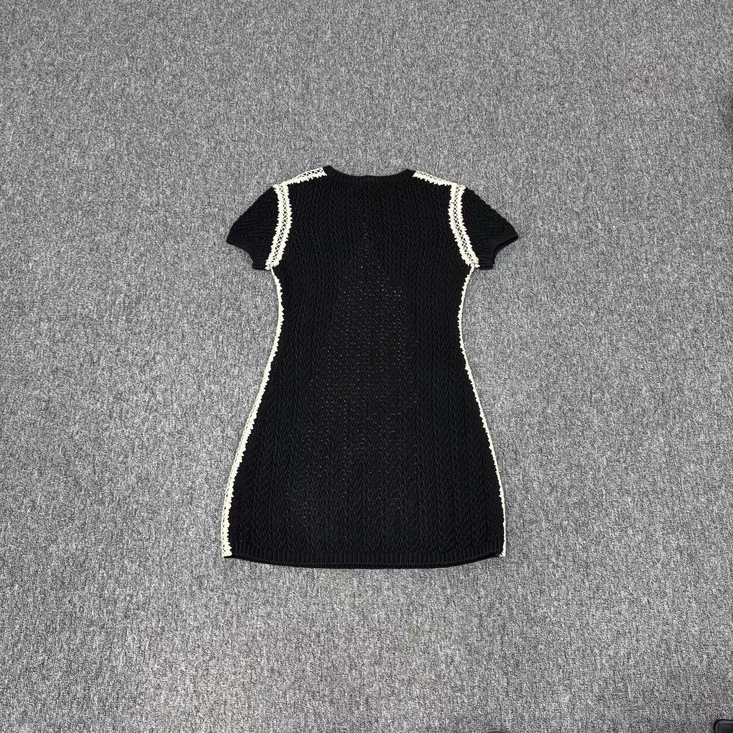 Chanel Chanel Black & White Colorblocked Cutout Knit Dress Women Size S / US 4 / IT 40 - 3 Thumbnail