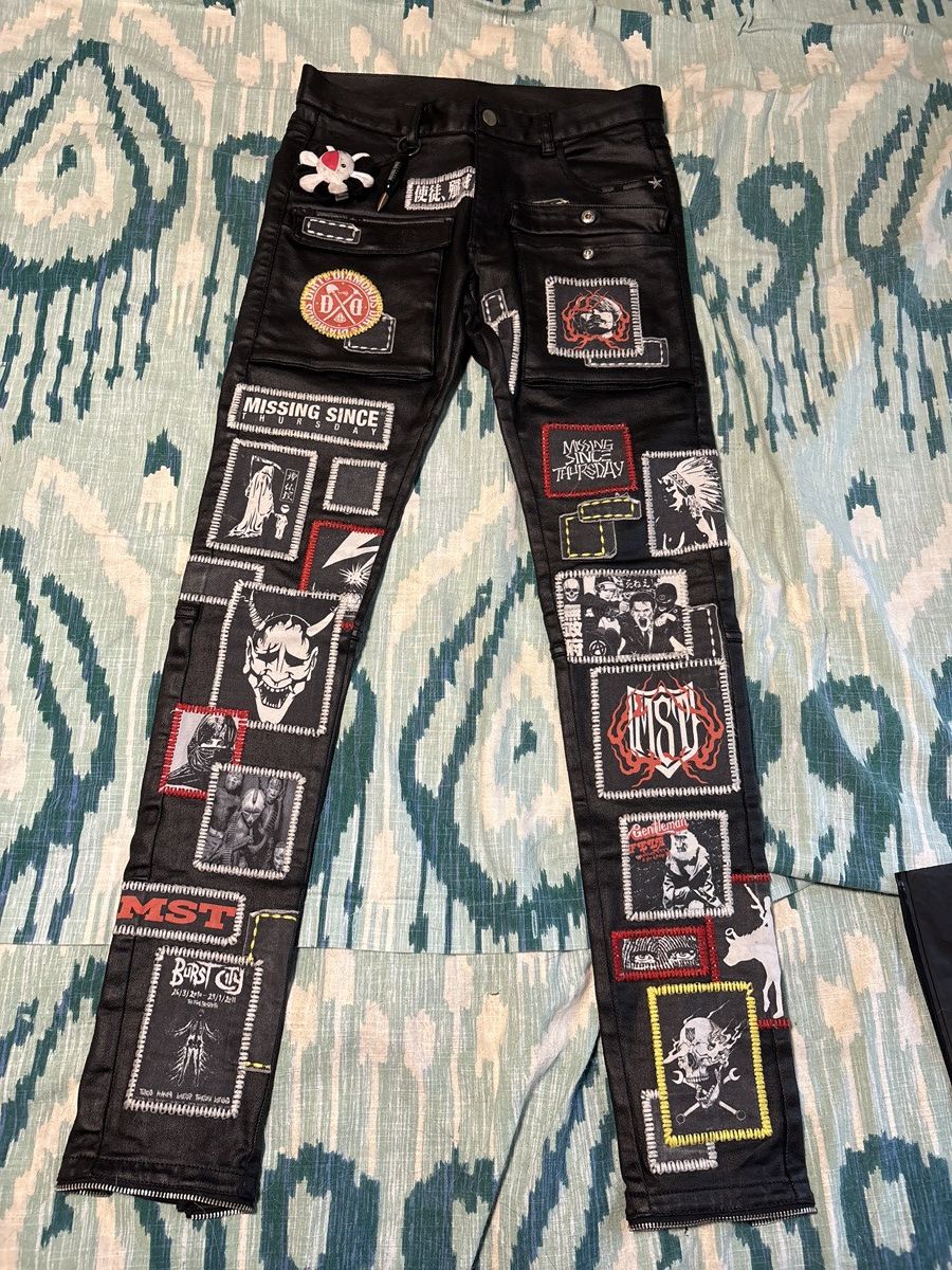 Missing since thurseday black tar denim