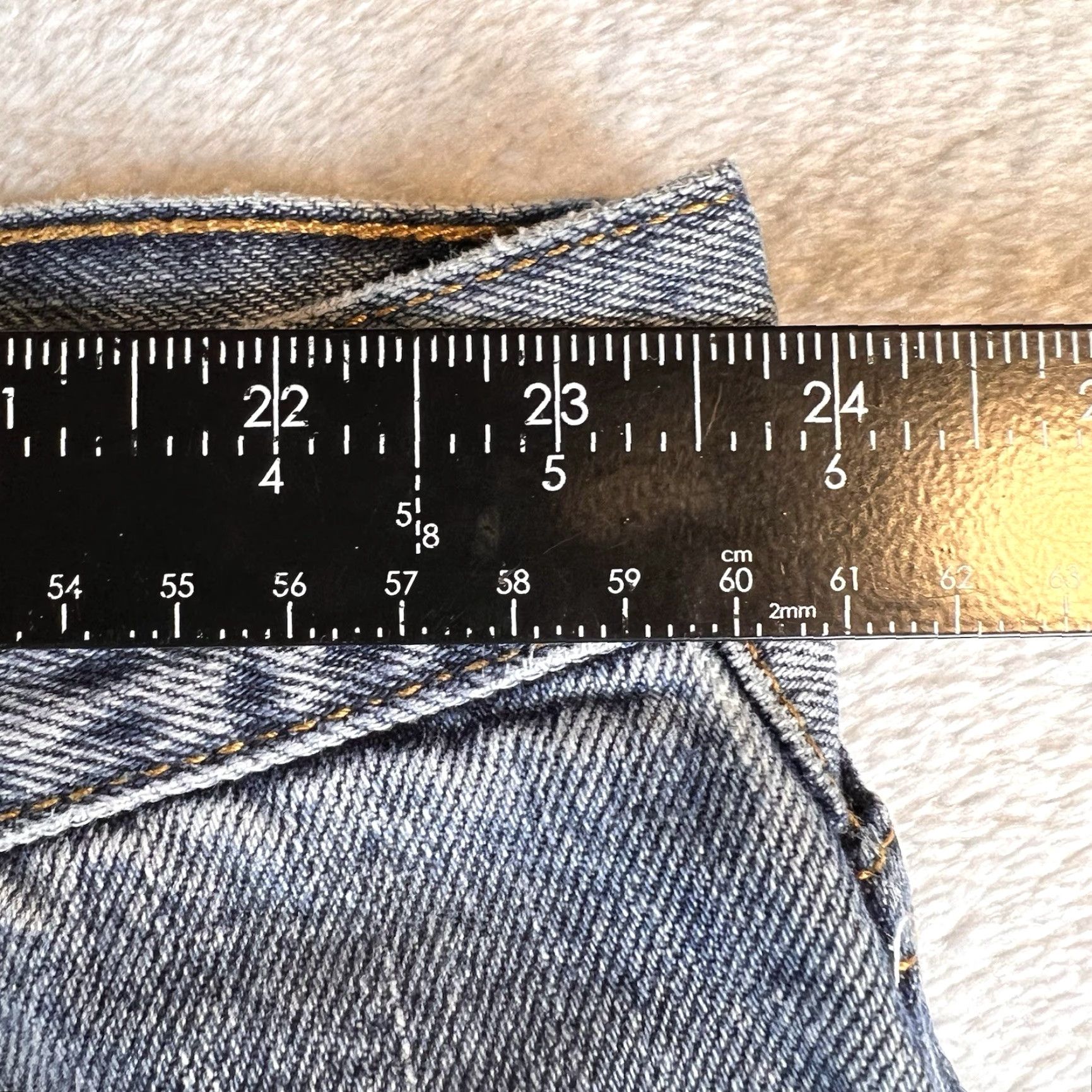 Levi's VINTAGE Levi's Jeans 560 Comfort Fit Regular Mens 50x30 Blue Size US 34 / EU 50 - 7 Thumbnail