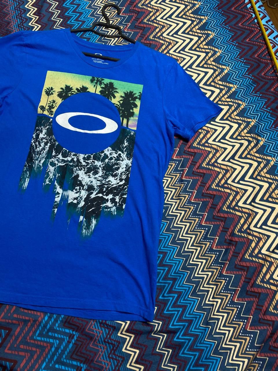Oakley Streetwear T-Shirt Oakley big logo blue Y2K Vintage Size US L / EU 52-54 / 3 - 8 Thumbnail