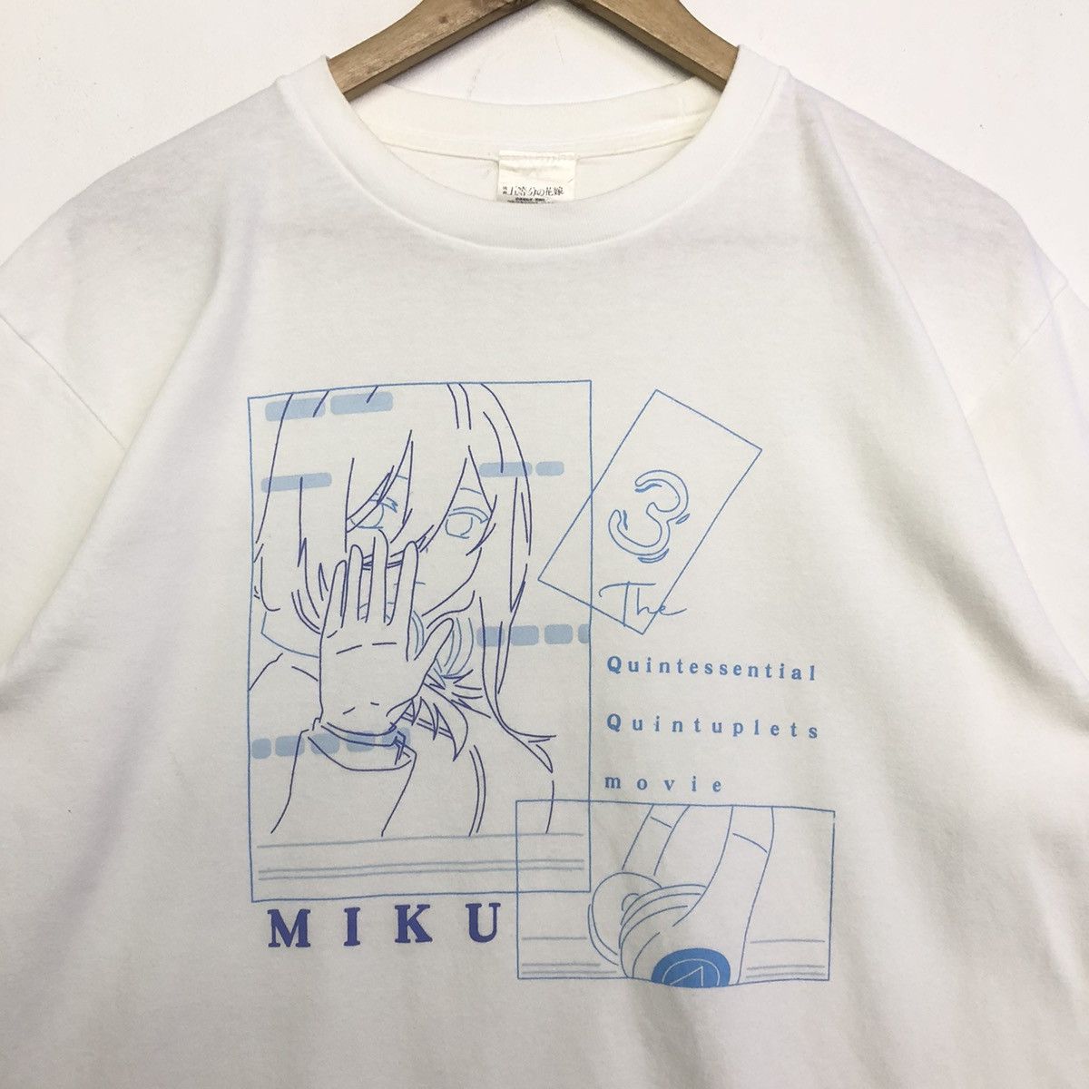 Anime NAKANO MIKU Anime Graphic Wifu Tshirt Size US L / EU 52-54 / 3 - 2 Thumbnail