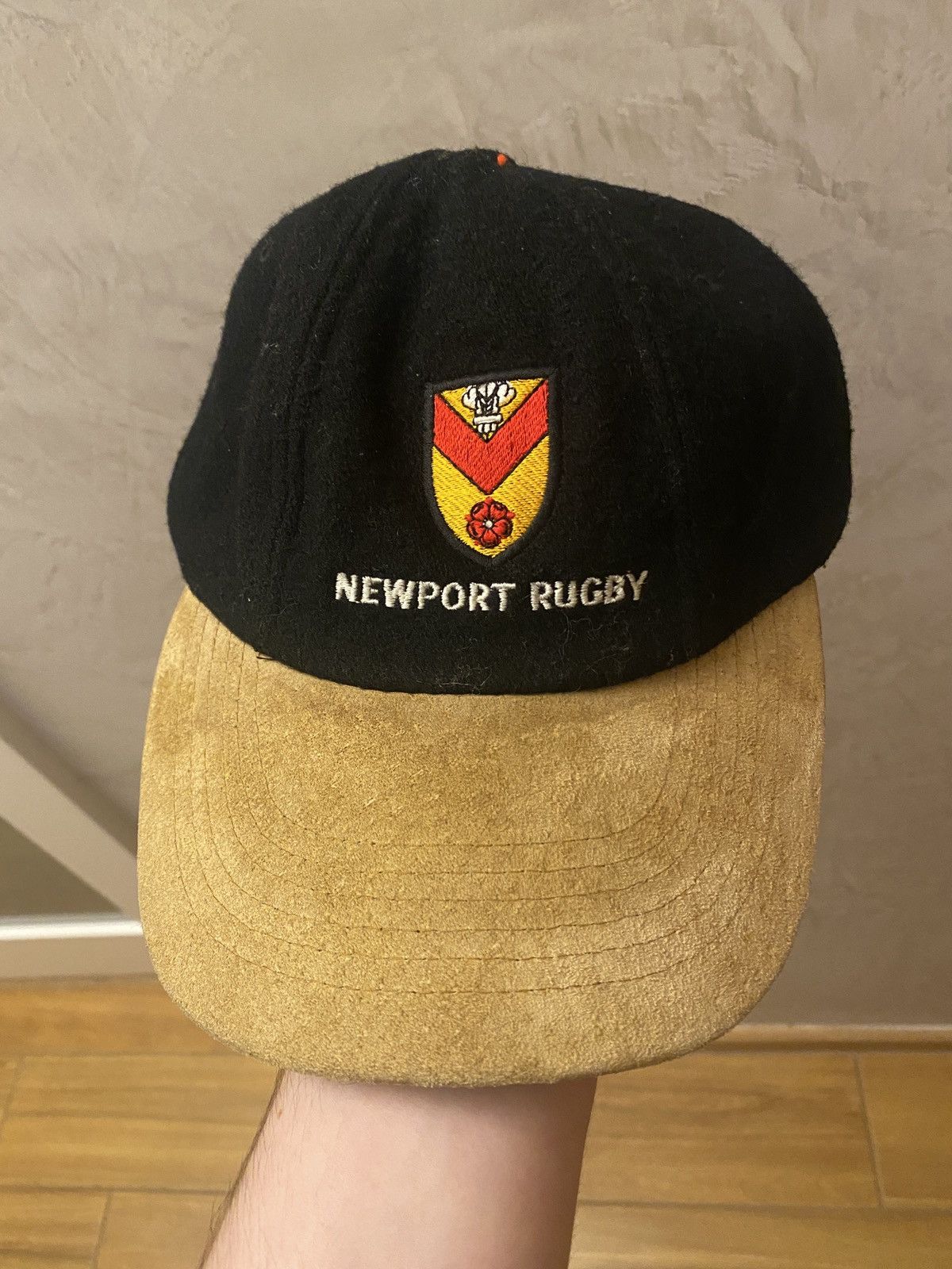 Vintage Newport england rare rugby Vintage wool hat Size ONE SIZE - 1 Thumbnail