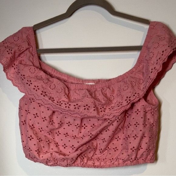 Other Pink Eyelet Crop Top by Midnight Sky xl on or off shoulder Size XL / US 12-14 / IT 48-50 - 1 Thumbnail
