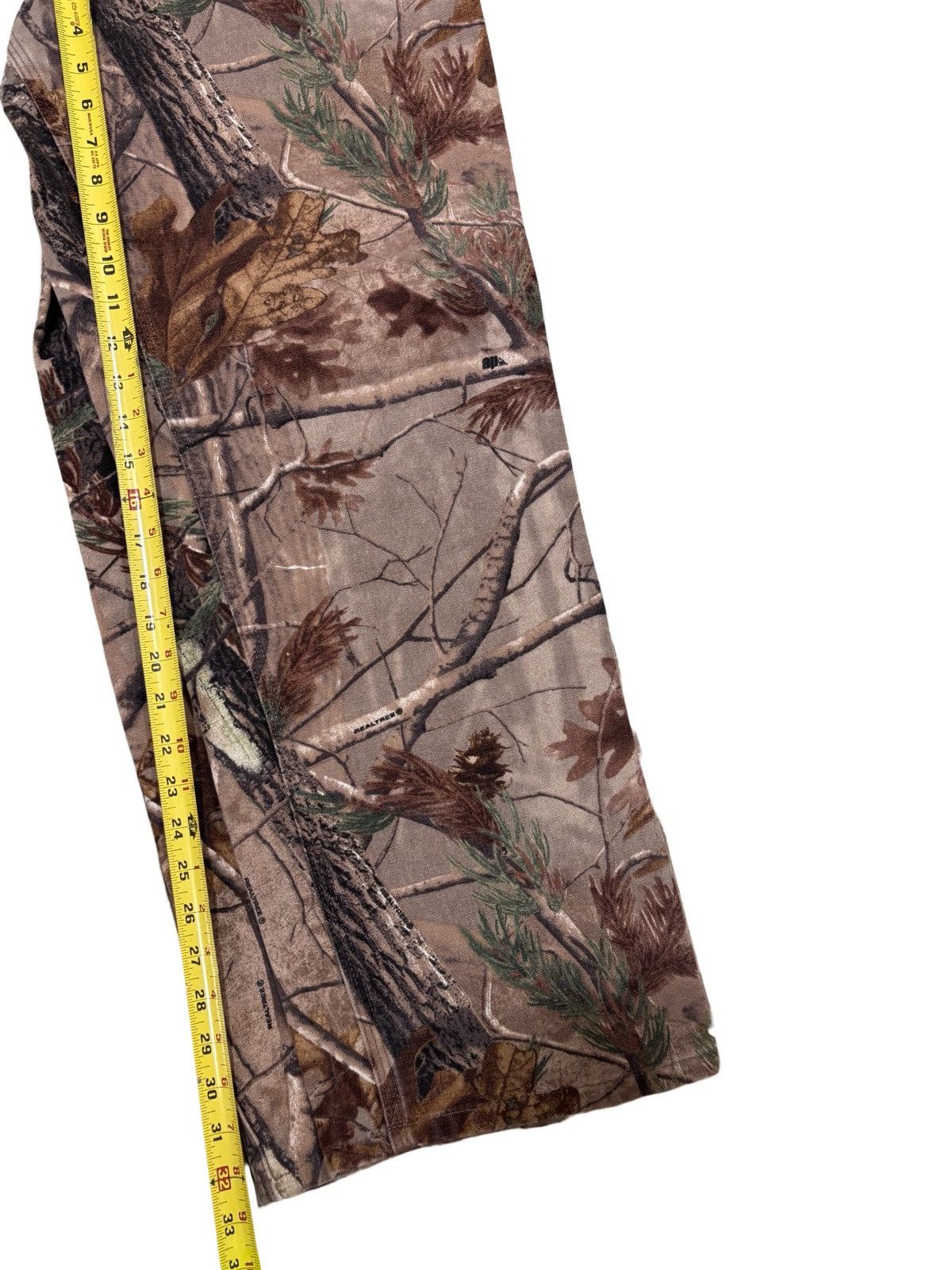 Carhartt Vintage Carhartt Realtree Camo Canvas Carpenter Pants 36x32 Size US 36 / EU 52 - 13 Thumbnail