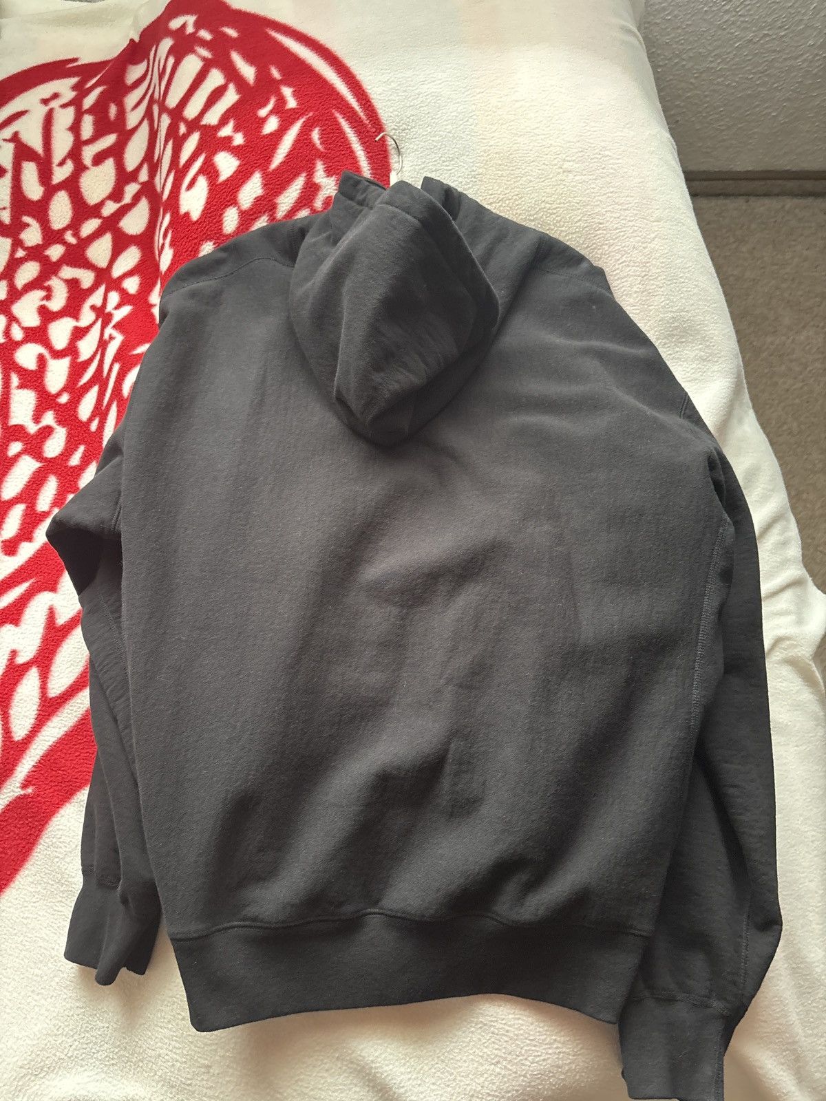 Supreme Supreme Script Hoodie Size US XL / EU 56 / 4 - 2 Thumbnail