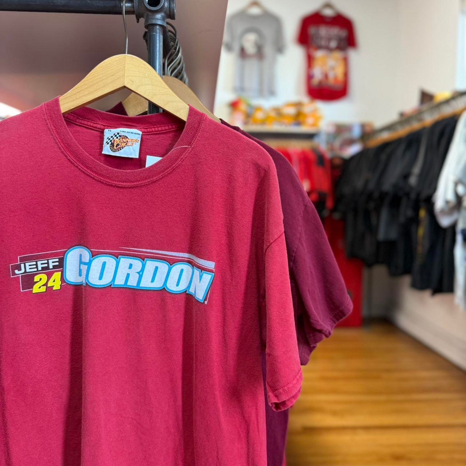 NASCAR × Vintage Vintage Y2K Jeff Gordon NASCAR Racing Race Car T-Shirt Size US XL / EU 56 / 4 - 1 Thumbnail