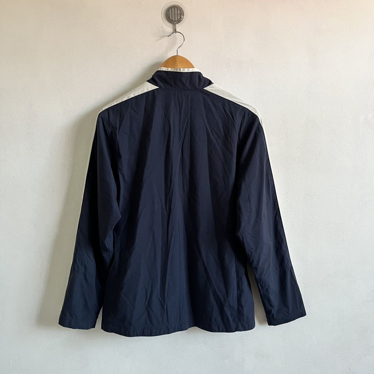 Nike VTG NIKE 90s WINDBREAKER Size US XL / EU 56 / 4 - 6 Thumbnail