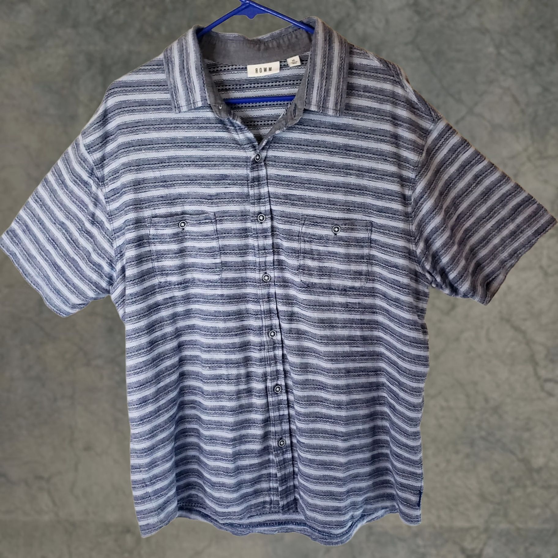Vintage ROWM Button-Up Shirt XL Men Blue Gray White Striped Short Sleeve Casual Denim Look Soft Feel Shirt Size US XL / EU 56 / 4 - 1 Thumbnail