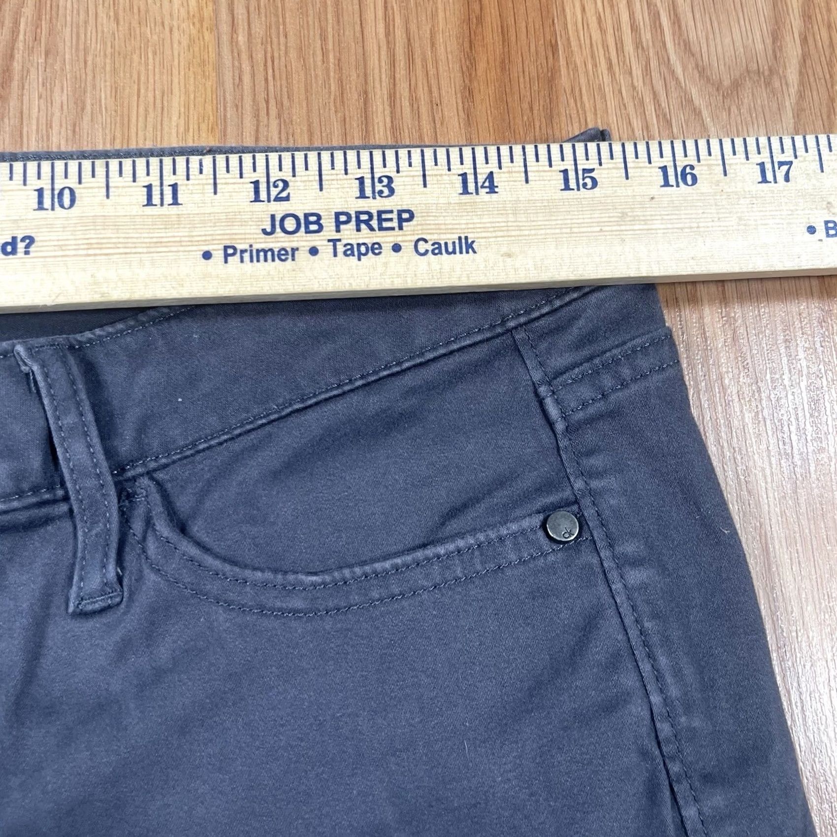 Calvin Klein Calvin Klein Jeans Womens 10 Gray Ankle Skinny Stretch Mid Rise Dark Wash Denim Jeans Women Slim Stretch Size 32" / US 10 / IT 46 - 4 Thumbnail