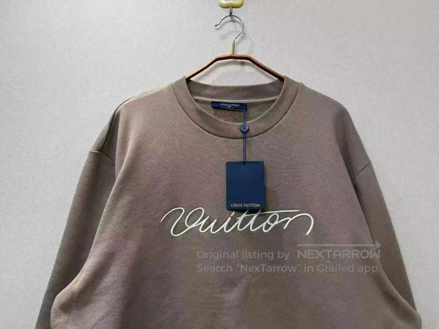 Louis Vuitton louis vuitton khaki embroidered logo sweatshirt. Size US L / EU 52-54 / 3 - 2 Thumbnail