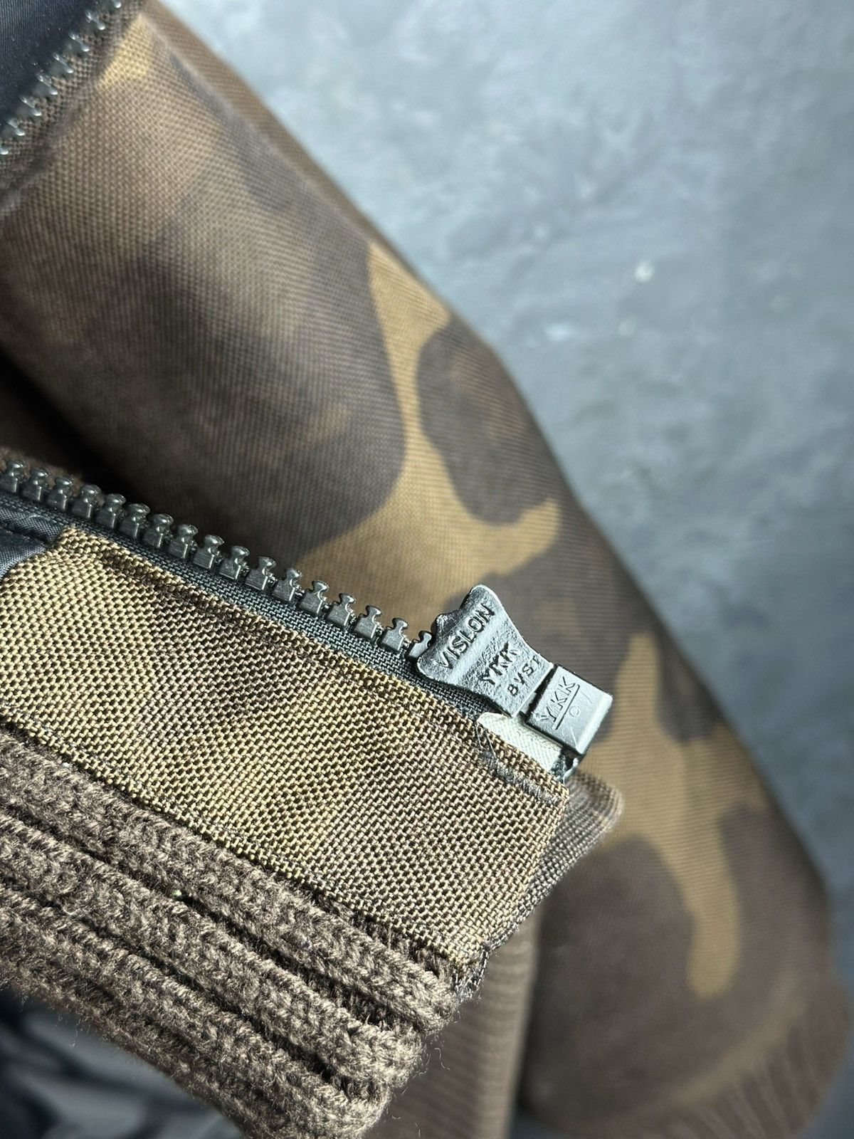 Carhartt × Vintage Vintage Carhartt Cordura Jacket Camo Men’s Size US XL / EU 56 / 4 - 13 Thumbnail