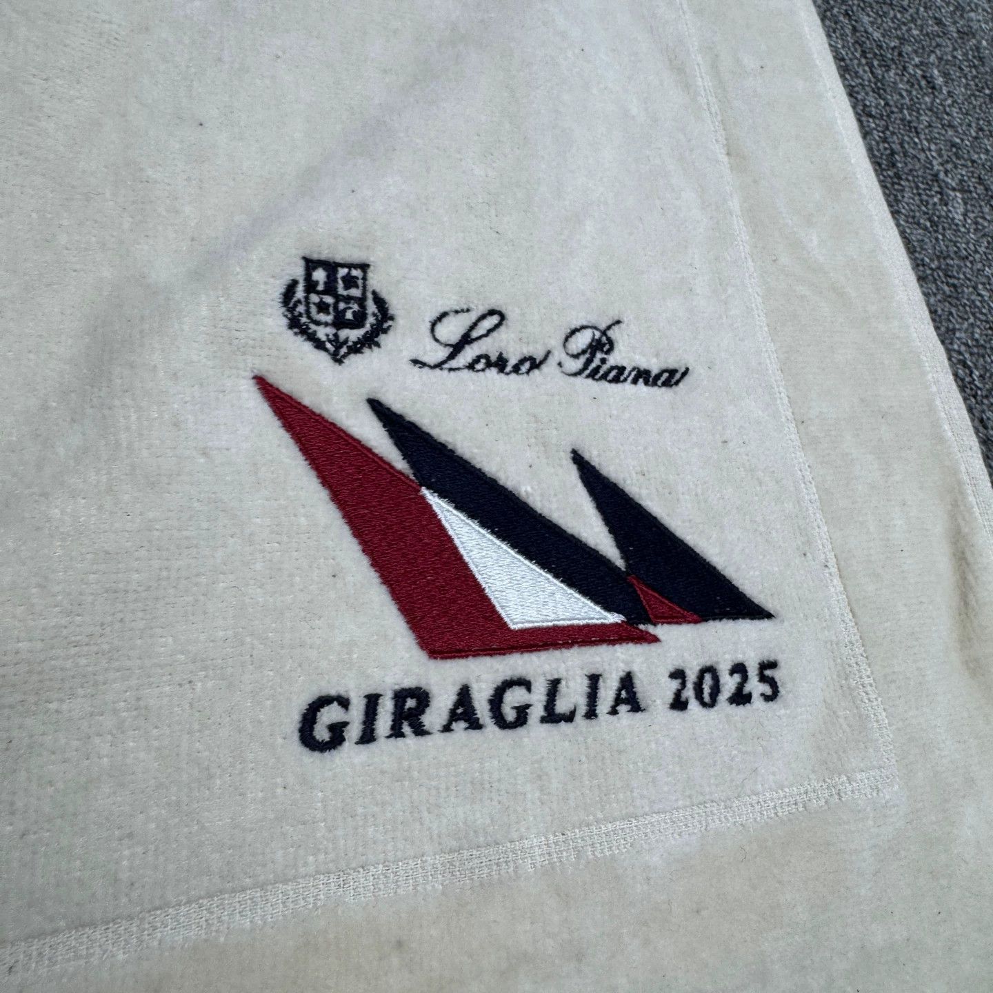 Loro Piana LORO PIANA NEW WITH TAGS BLANKET 120x220cm Size ONE SIZE - 4 Thumbnail
