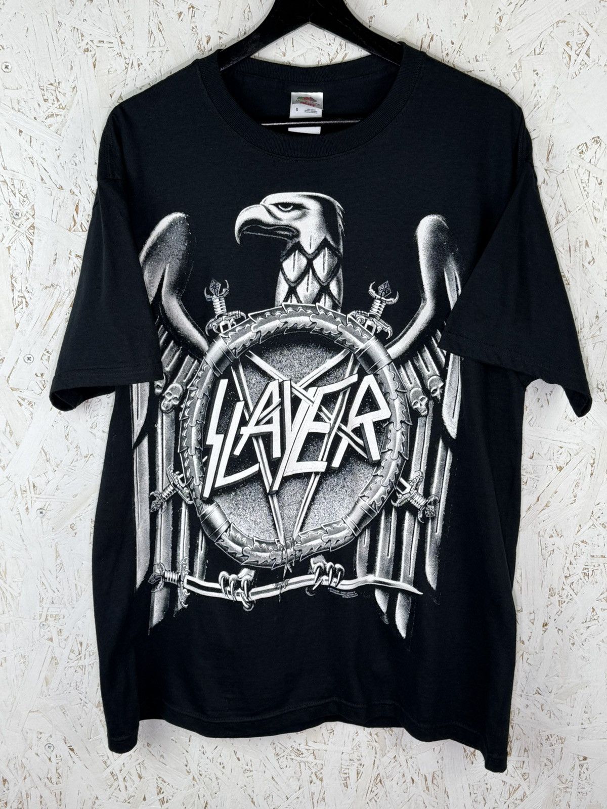 Band Tees Vintage Slayer 2011 Eagle Logo Thrash Metal Band T-Shirt L Size US L / EU 52-54 / 3 - 1 Thumbnail