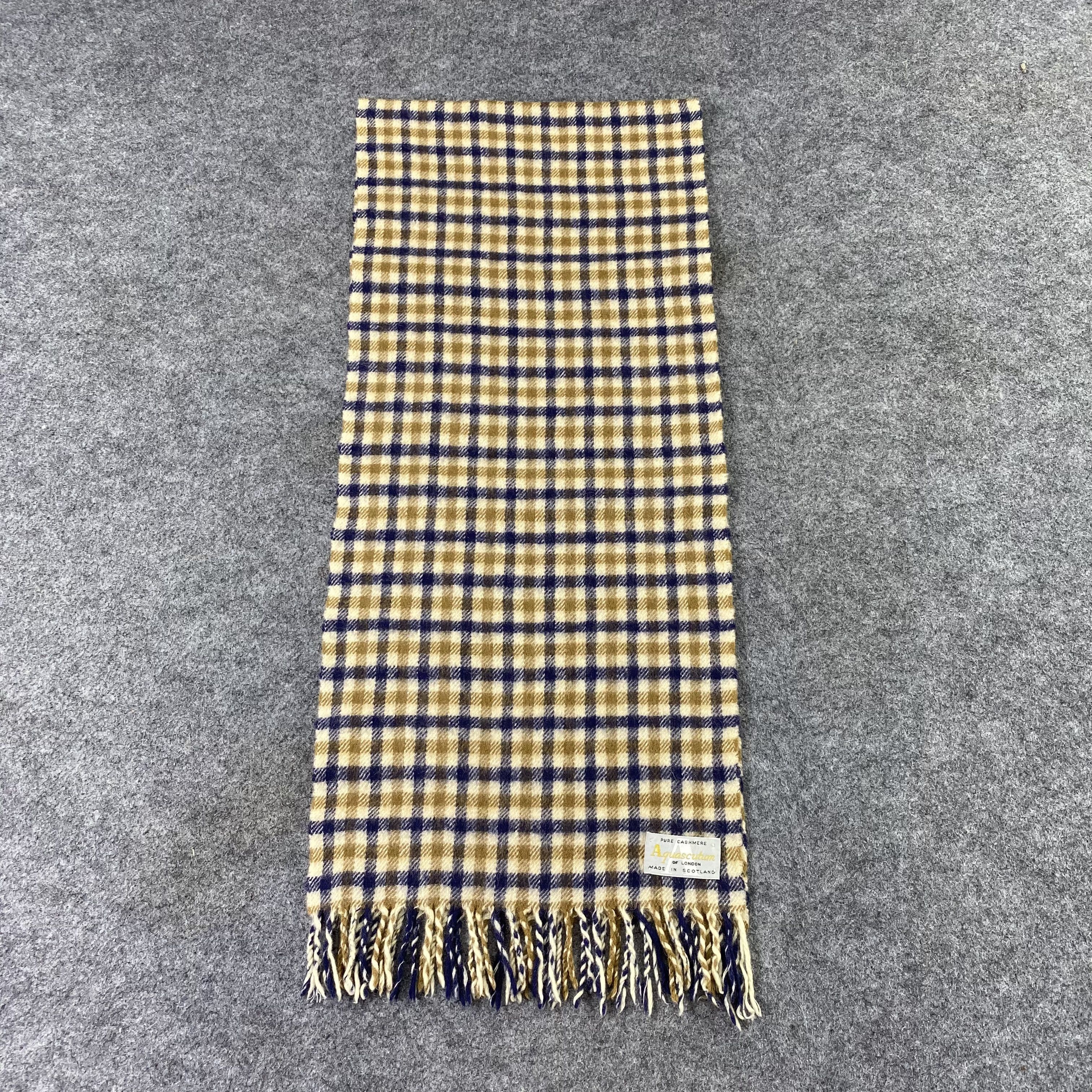 Aquascutum Aquasqutum Cashmere Muffler/ Scar / Neckwear -T1386 Size ONE SIZE - 2 Thumbnail