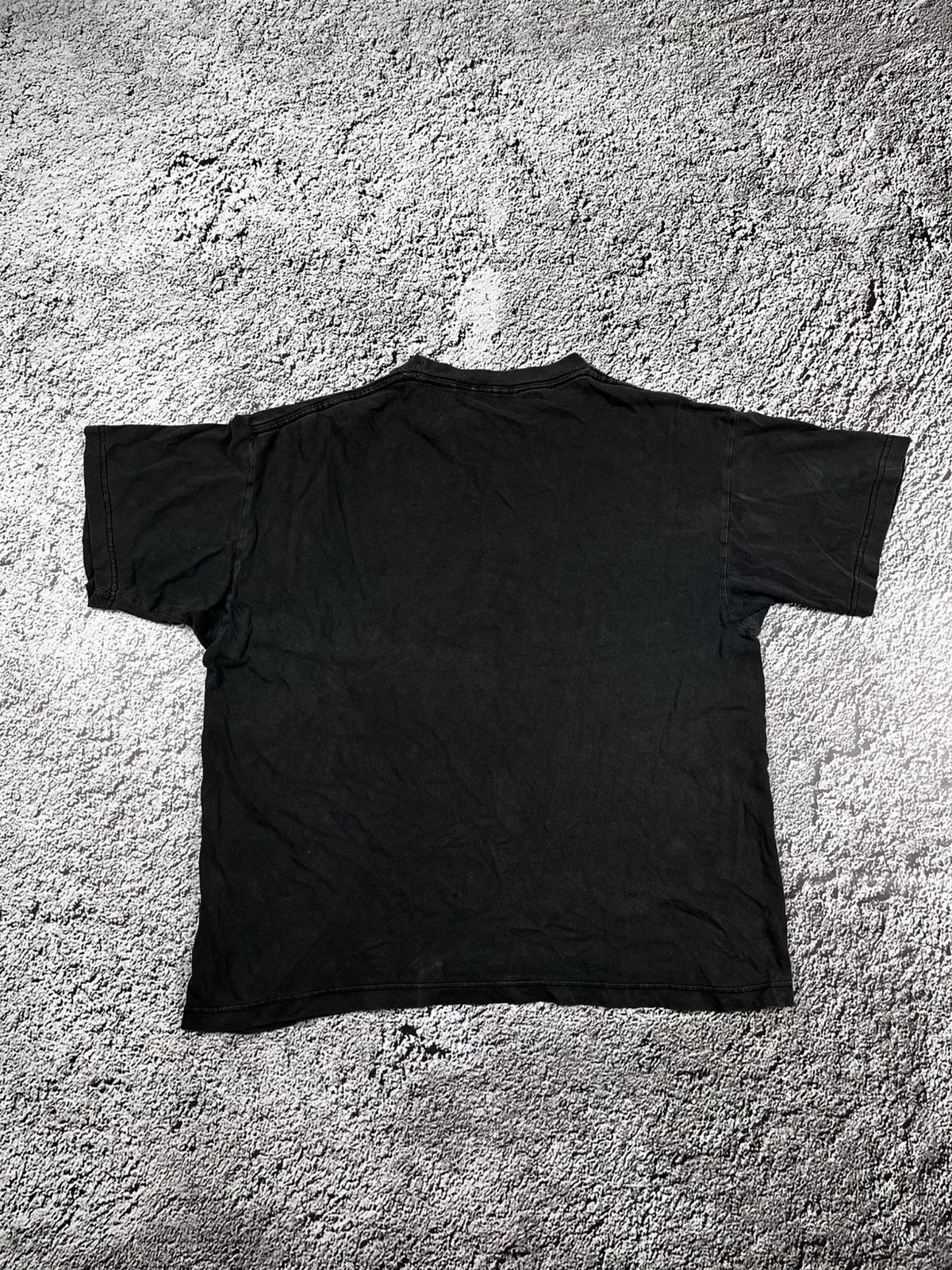 Band Tees Vintage Y2K Humor «What am I doing here» big logo faded tee Size US M / EU 48-50 / 2 - 11 Thumbnail