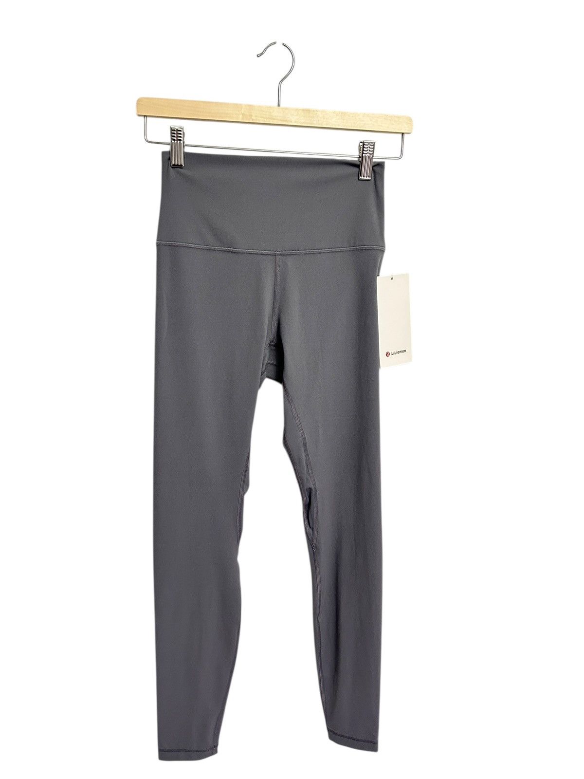 Lululemon Lululemon Leggings Align HR Pant 28" Solar Grey NWT Size 6 Size 28" / US 6 / IT 42 - 1 Thumbnail