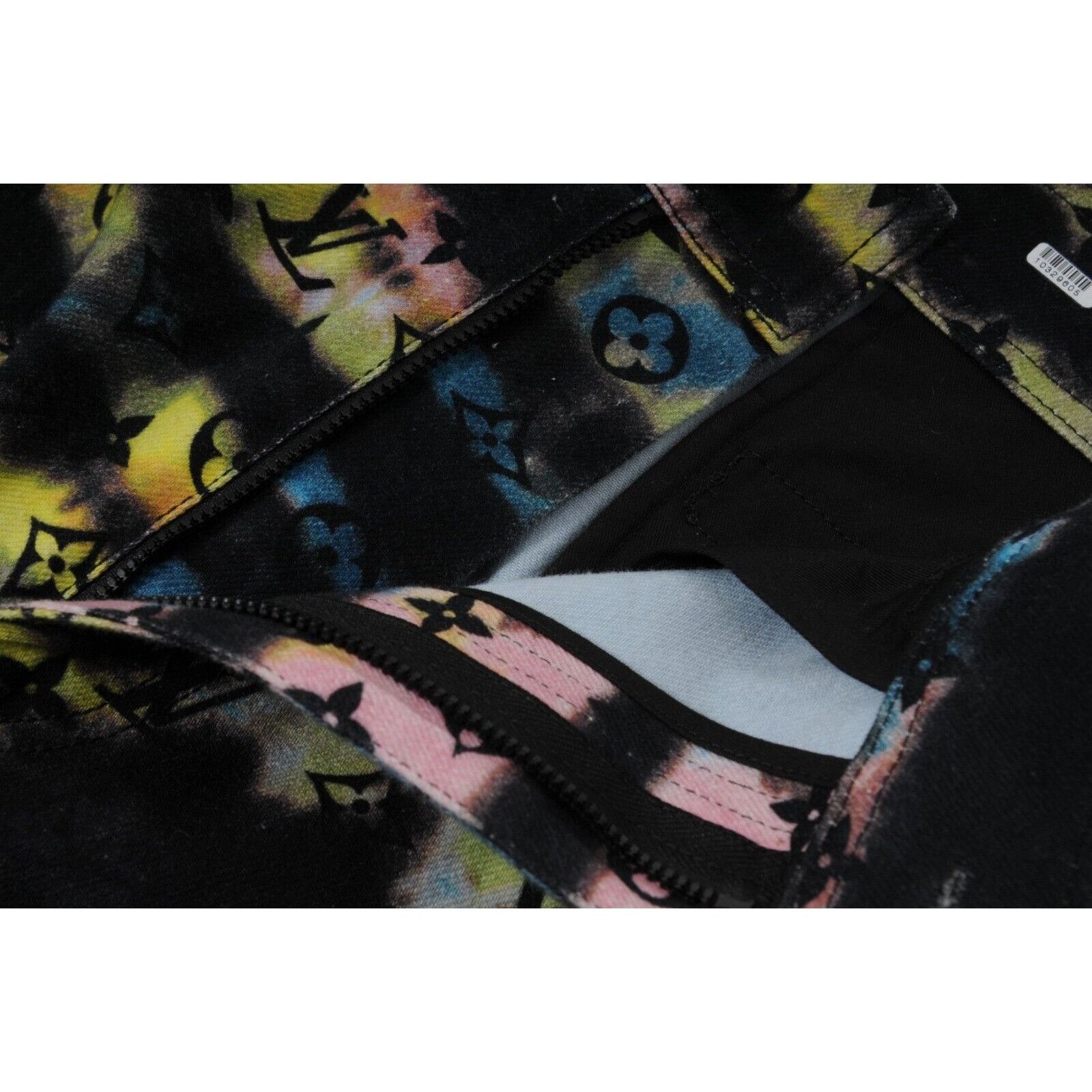 Louis Vuitton Tie Dye Cargo Monogram Cargo Pants Size US 30 / EU 46 - 10 Thumbnail