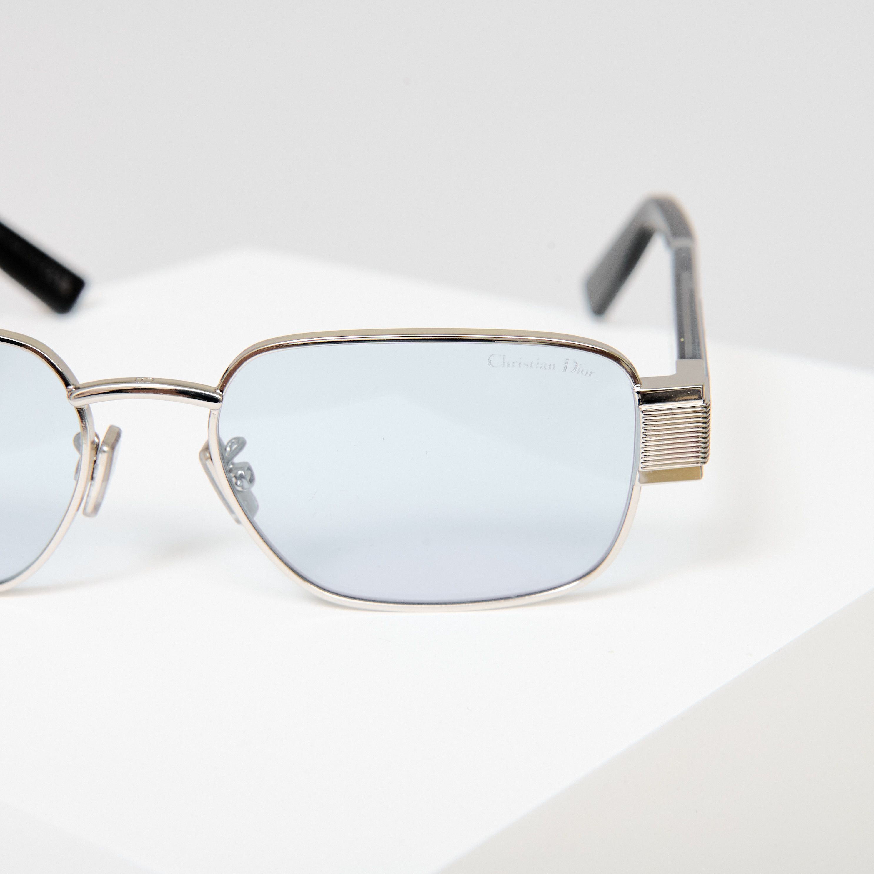 Dior CHRISTIAN DIOR LABEL S2U F0I0 SUNGLASSES Size ONE SIZE - 11 Thumbnail