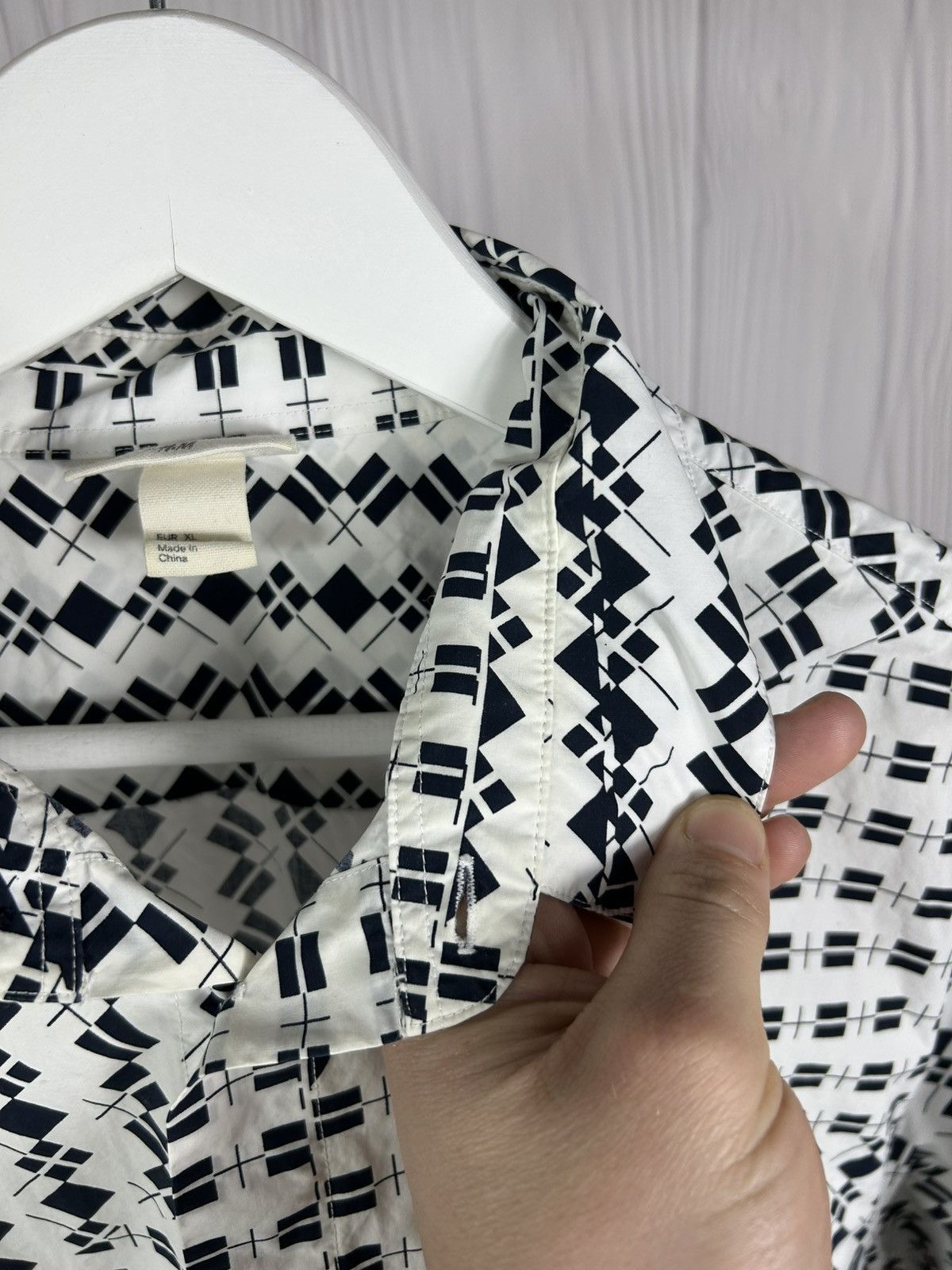 Marni MARNI H&M Art Geometric Designer Shirt Size XL Size US XL / EU 56 / 4 - 10 Thumbnail