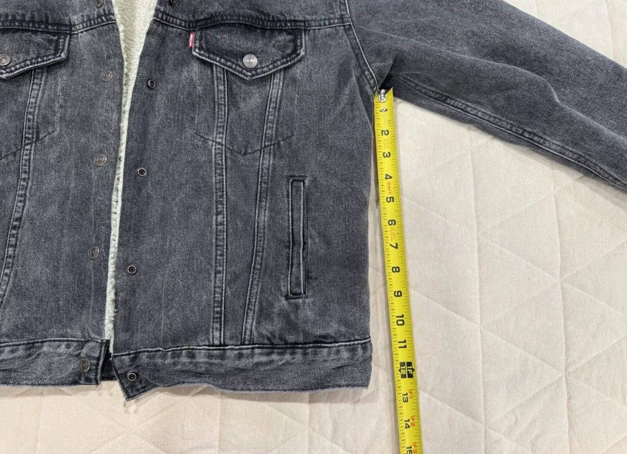 Levi's LEVI'S Black Stonewash SHERPA Denim Jacket Size Medium Size M / US 6-8 / IT 42-44 - 4 Thumbnail