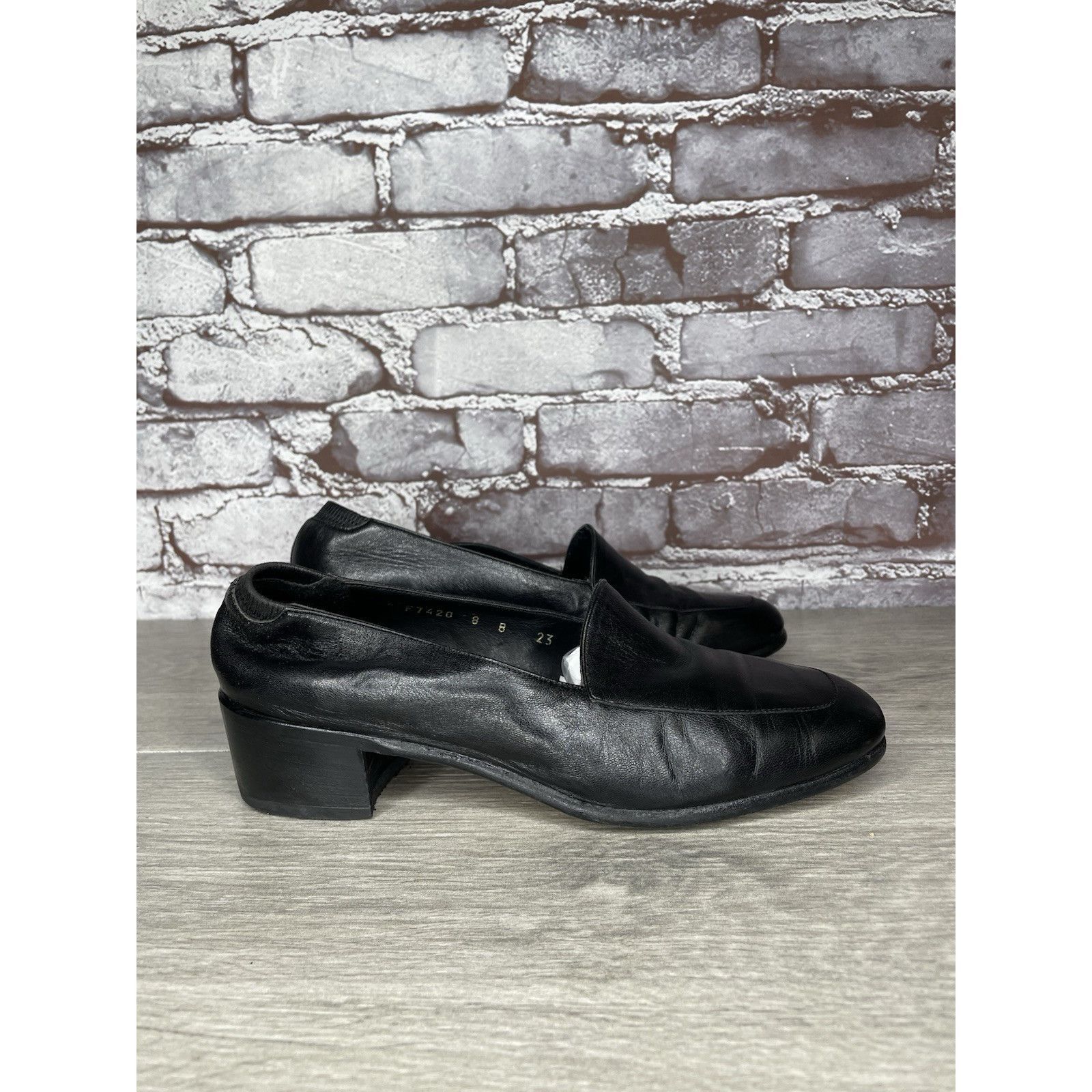 Cole Haan Cole Haan Black Leather Heel Italy Italian Loafers Shoes Wom Size US 8 / IT 38 - 3 Thumbnail
