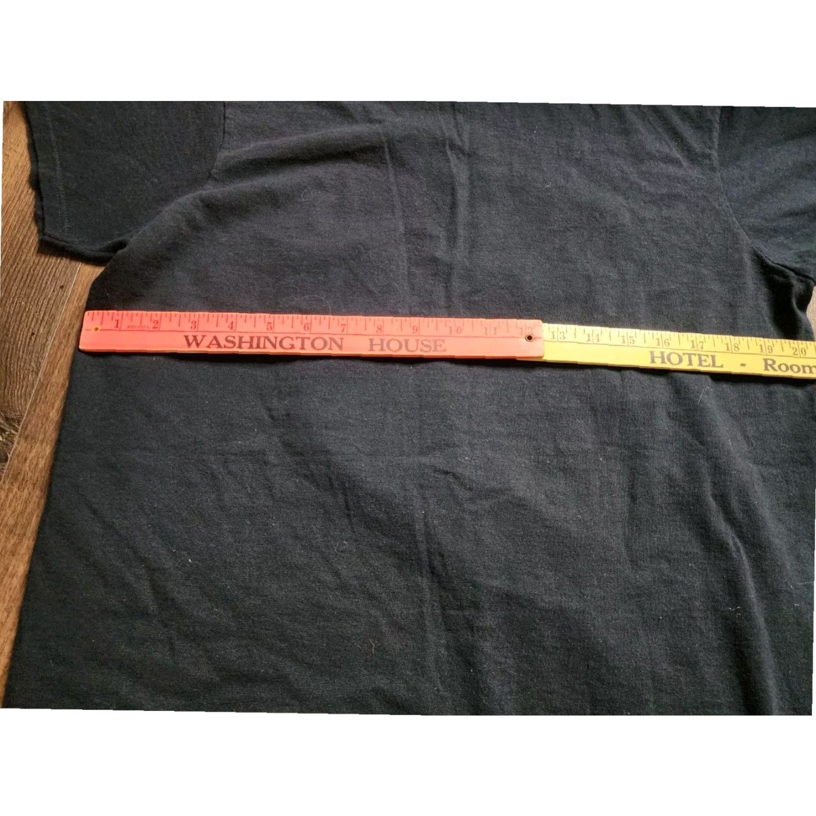 Gildan Bernie Sanders 2020 President Supporter Black T-Shirt Womens L Gildan Cotton Size L / US 10 / IT 46 - 3 Thumbnail