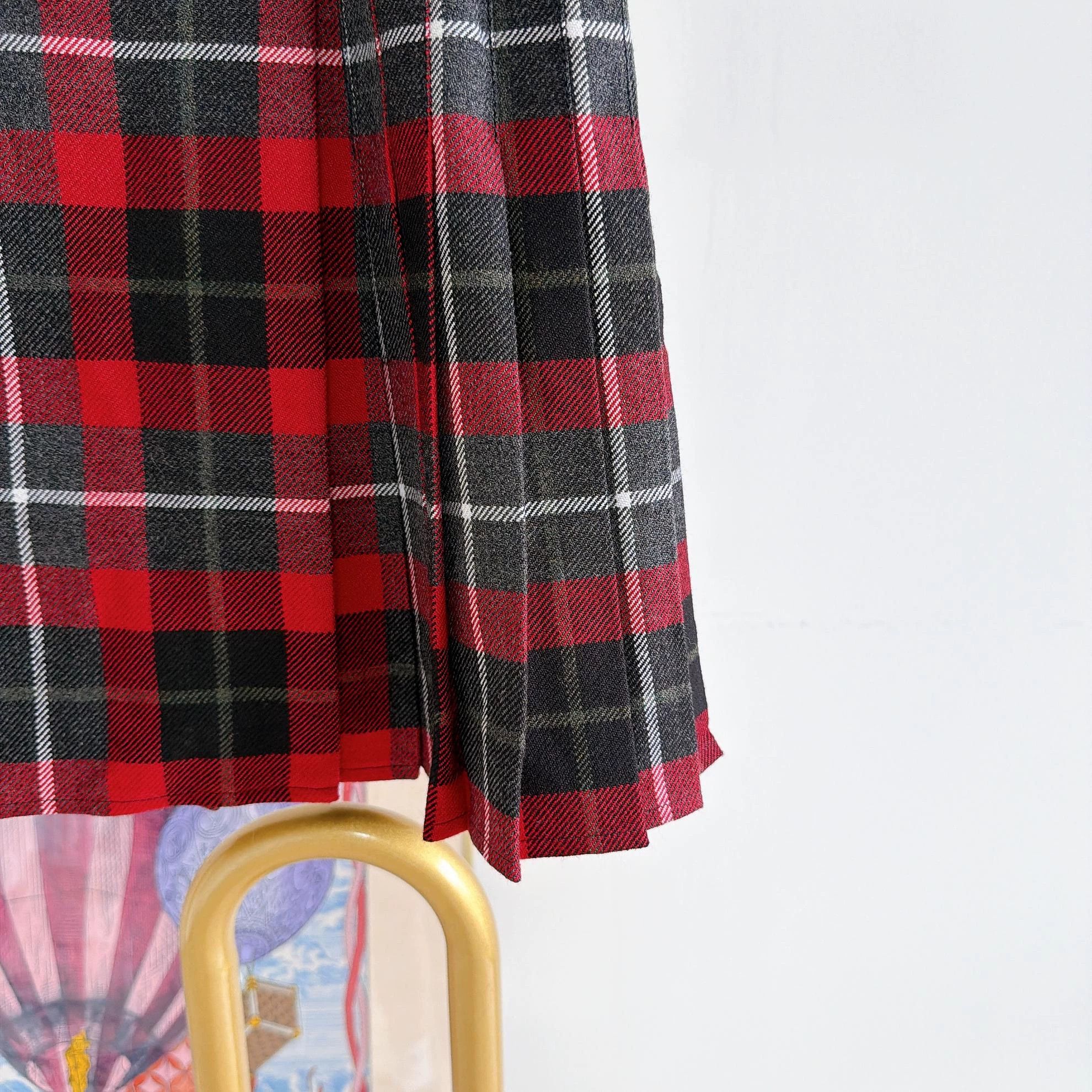 Christian Louboutin CD colorblock check wool pleated skirt F34 Size 25" / US 0 / IT 36 - 4 Thumbnail