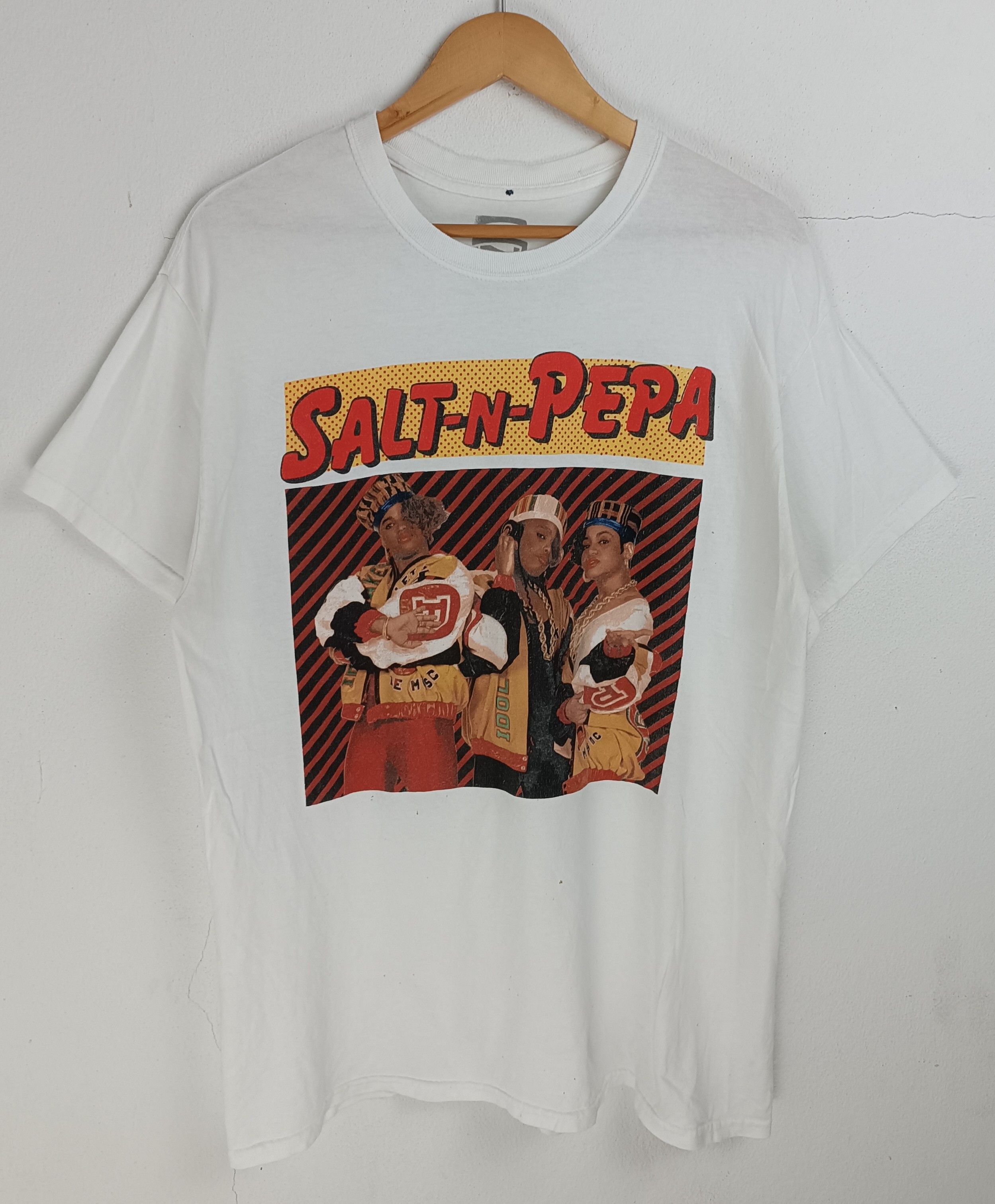 Rap Tees VINTAGE SALT N PEPA RAP HIP HOP TEE TLC MISSY SNOOP Size US L / EU 52-54 / 3 - 3 Thumbnail