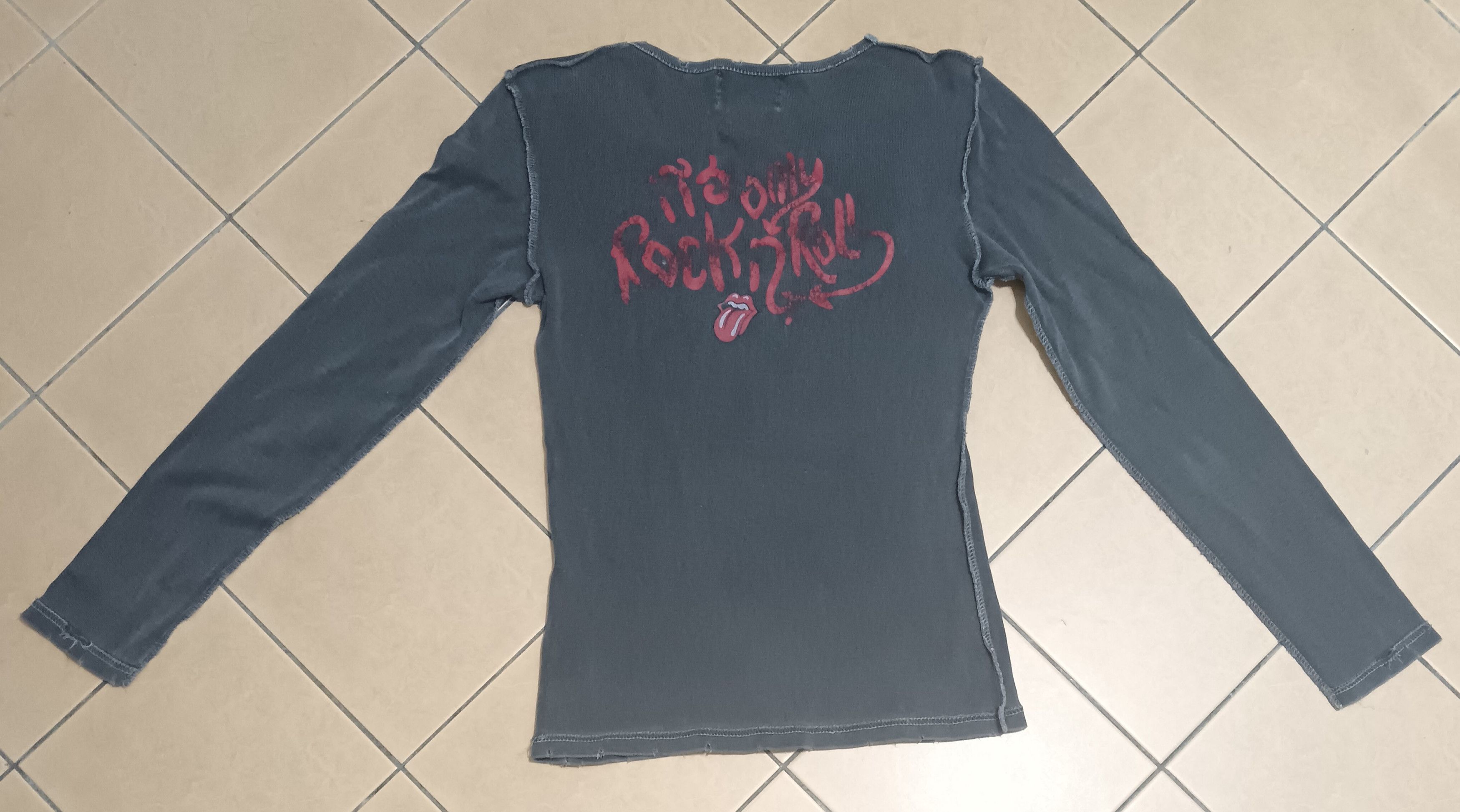 Band Tees THE ROLLING STONES DISTRESS DESIGN SHIRT Size S / US 4 / IT 40 - 2 Thumbnail