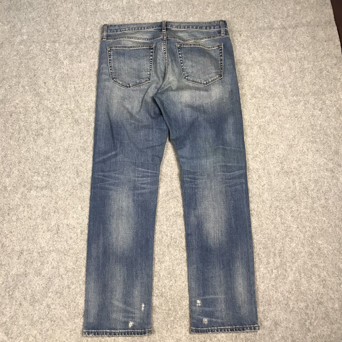 Japanese Brand × Jun Takahashi × Uniqlo Denim distressed Uniqlo design japan pants Size US 32 / EU 48 - 9 Thumbnail