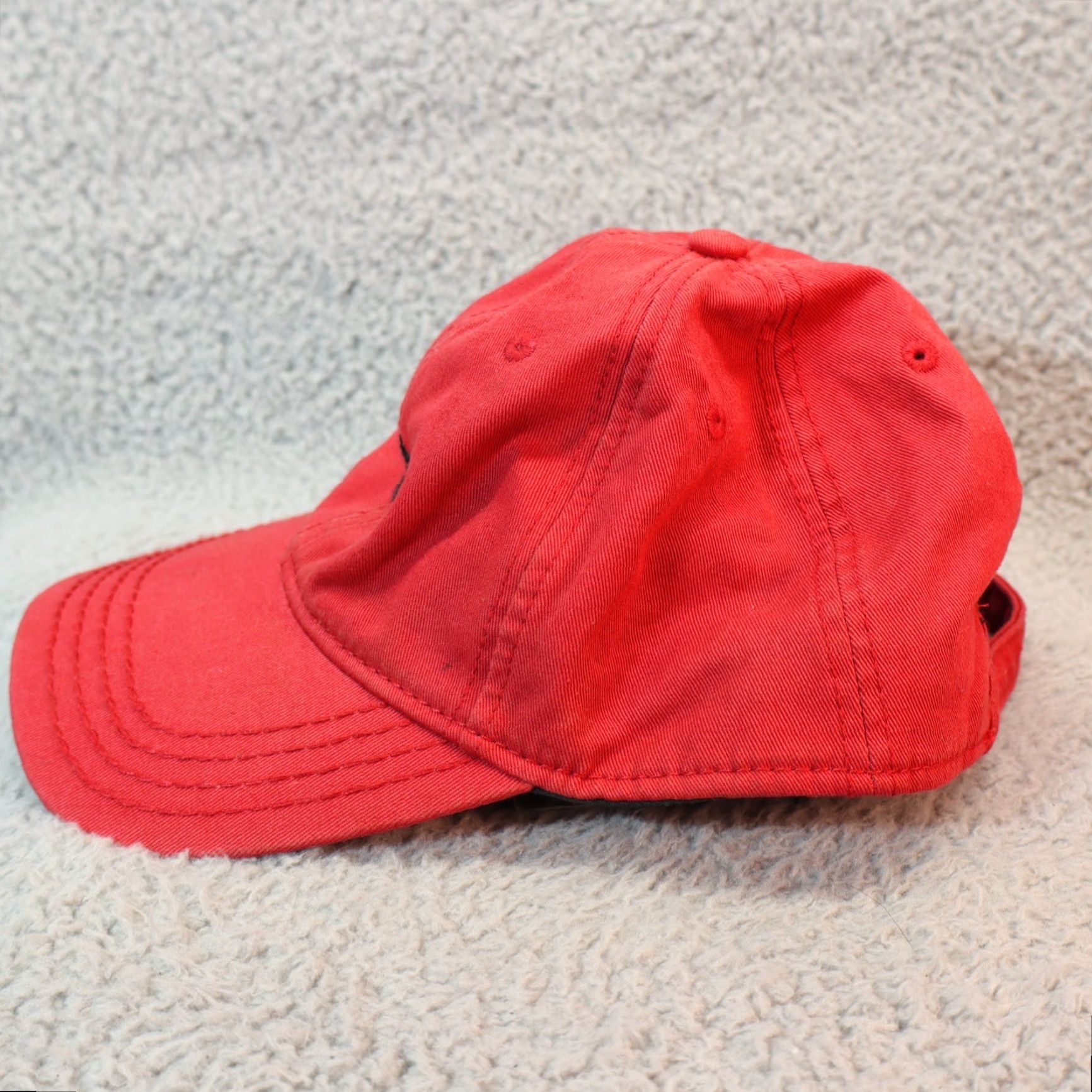 True Religion True Religion Baseball Cap Men's Core Logo Red Adjustable Strapback Cap Size ONE SIZE - 5 Thumbnail