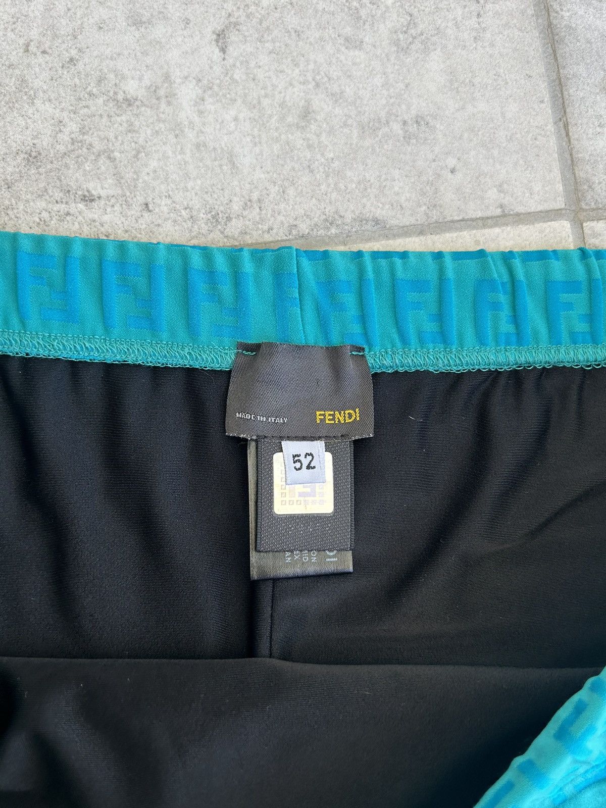Fendi Fendi Swim Trunks Size US 34 / EU 50 - 3 Thumbnail