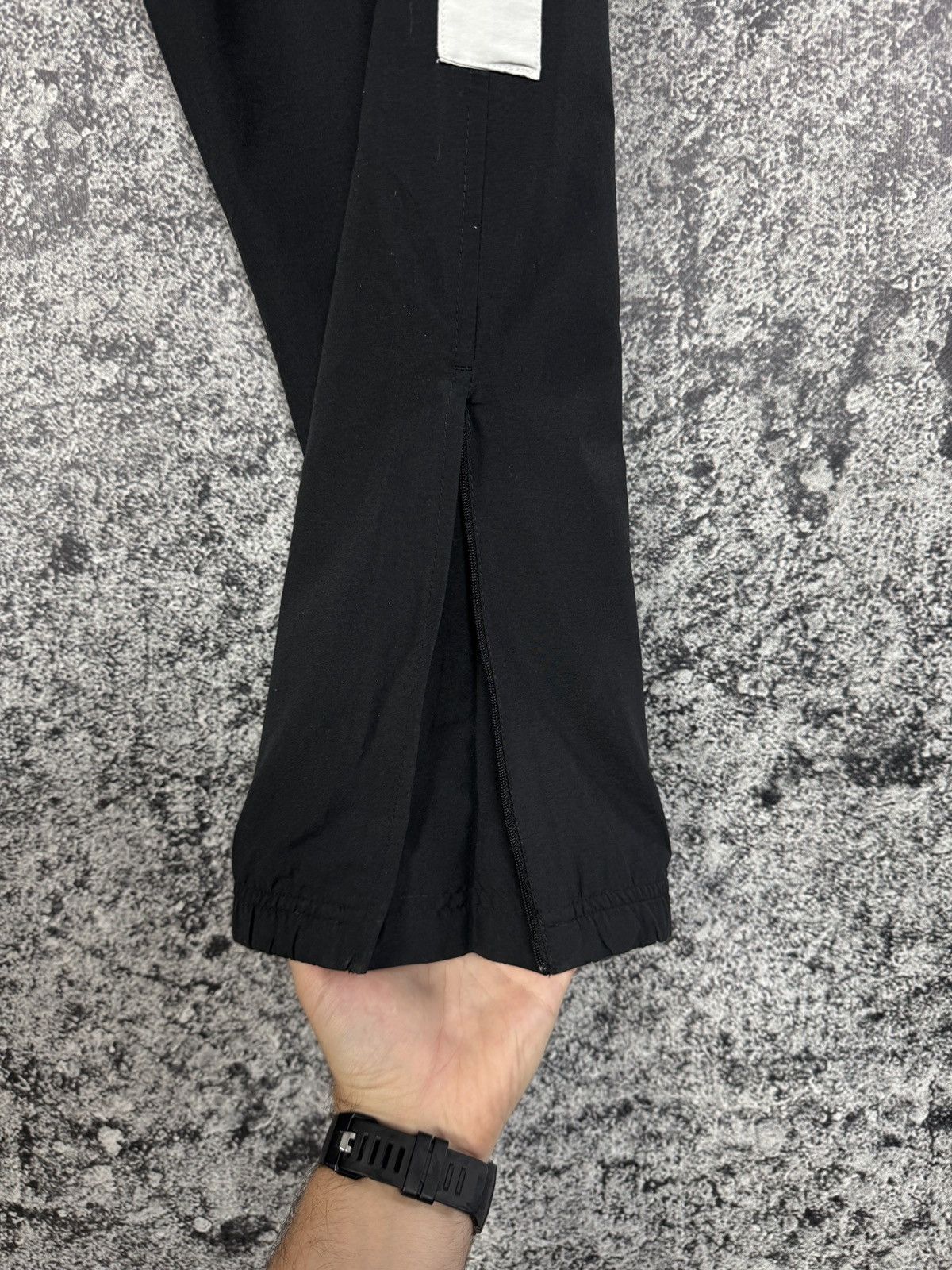 Nike Nike Track Pants Vintage 90s Style Zip Cuffs Y2K Size L Size US 36 / EU 52 - 17 Thumbnail