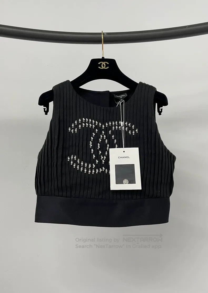 Chanel Chanel Black pearl rhinestone large double C large logo ve Size XXS / US 00 / IT 34 - 1 Thumbnail