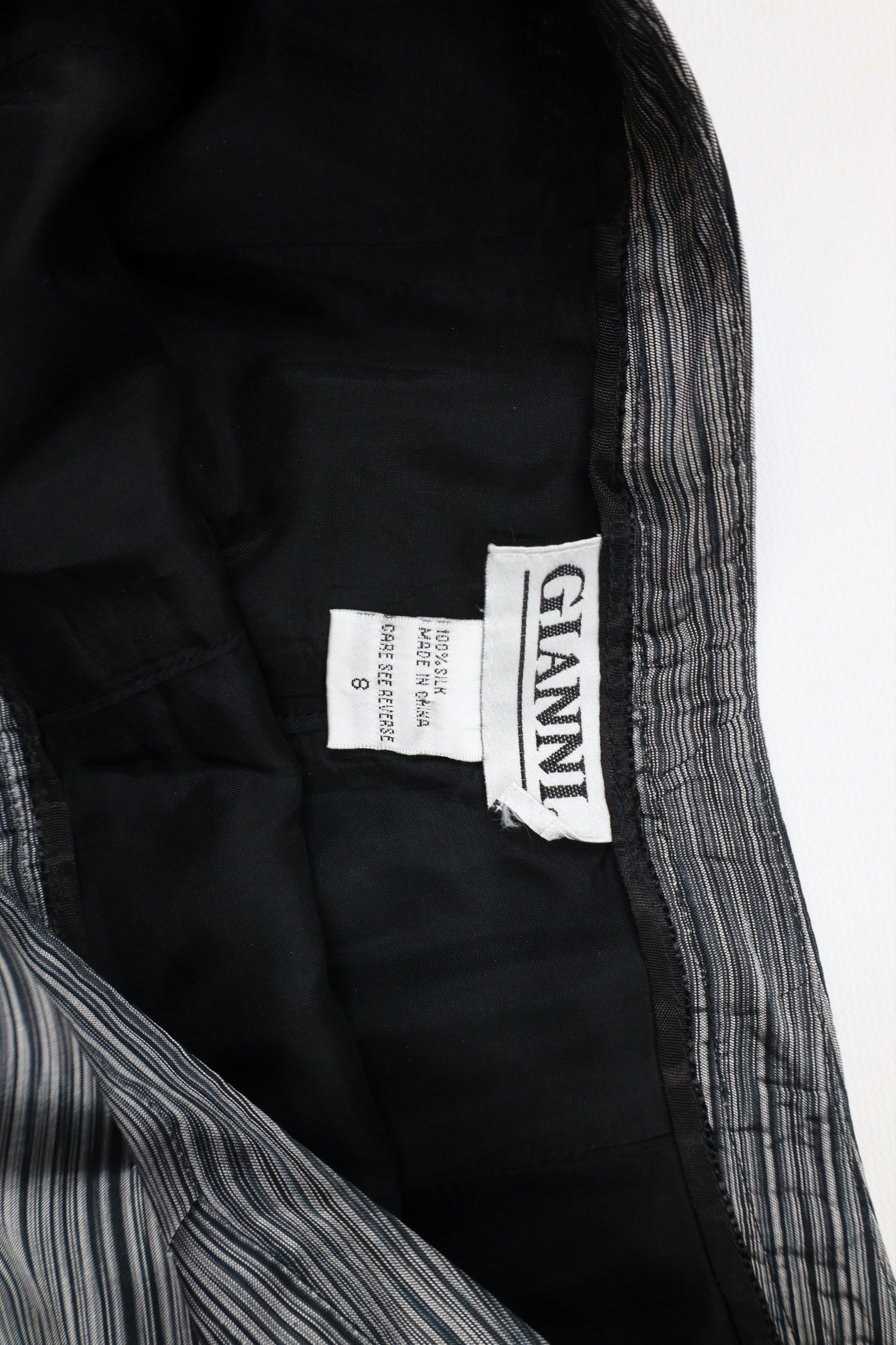 Vintage Vintage 90s Streetwear Silk Tapered Leg Suit Pants Gray Size 30" / US 8 / IT 44 - 6 Thumbnail