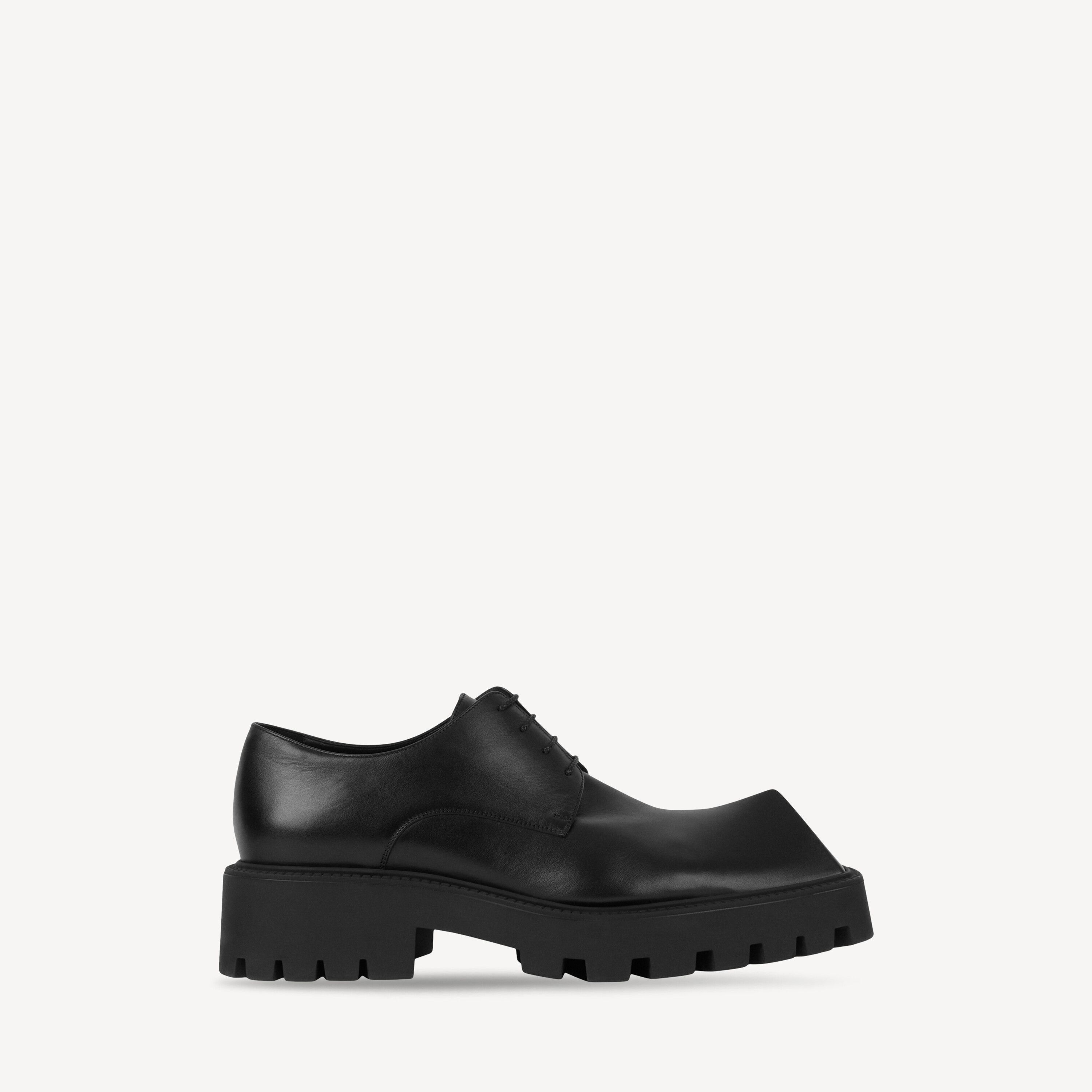靴 BALENCIAGA SERGENT DERBY 42 Balenciaga Balenciaga sergent derby 42 | Grailed