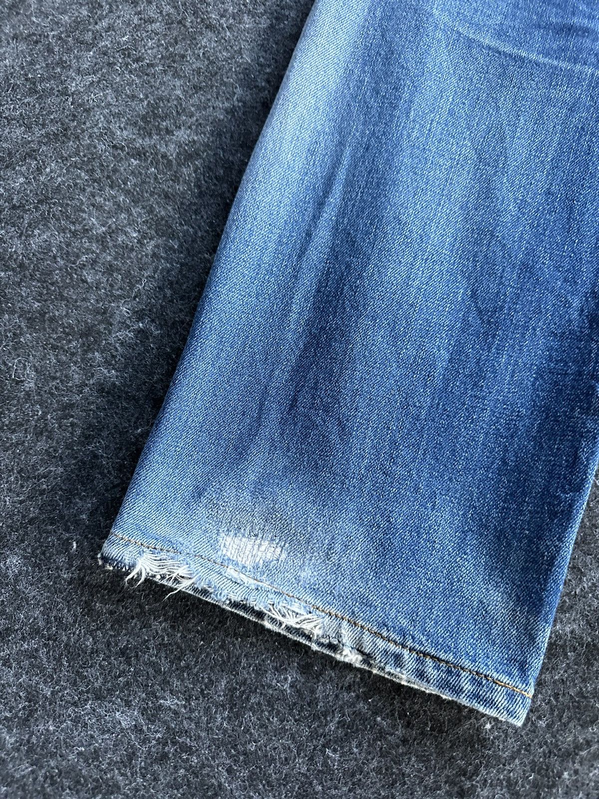 Levi's × Levi's Vintage Clothing × Vintage Vintage Levis 505 Thrashed Distressed Denim D480 Size US 36 / EU 52 - 8 Thumbnail