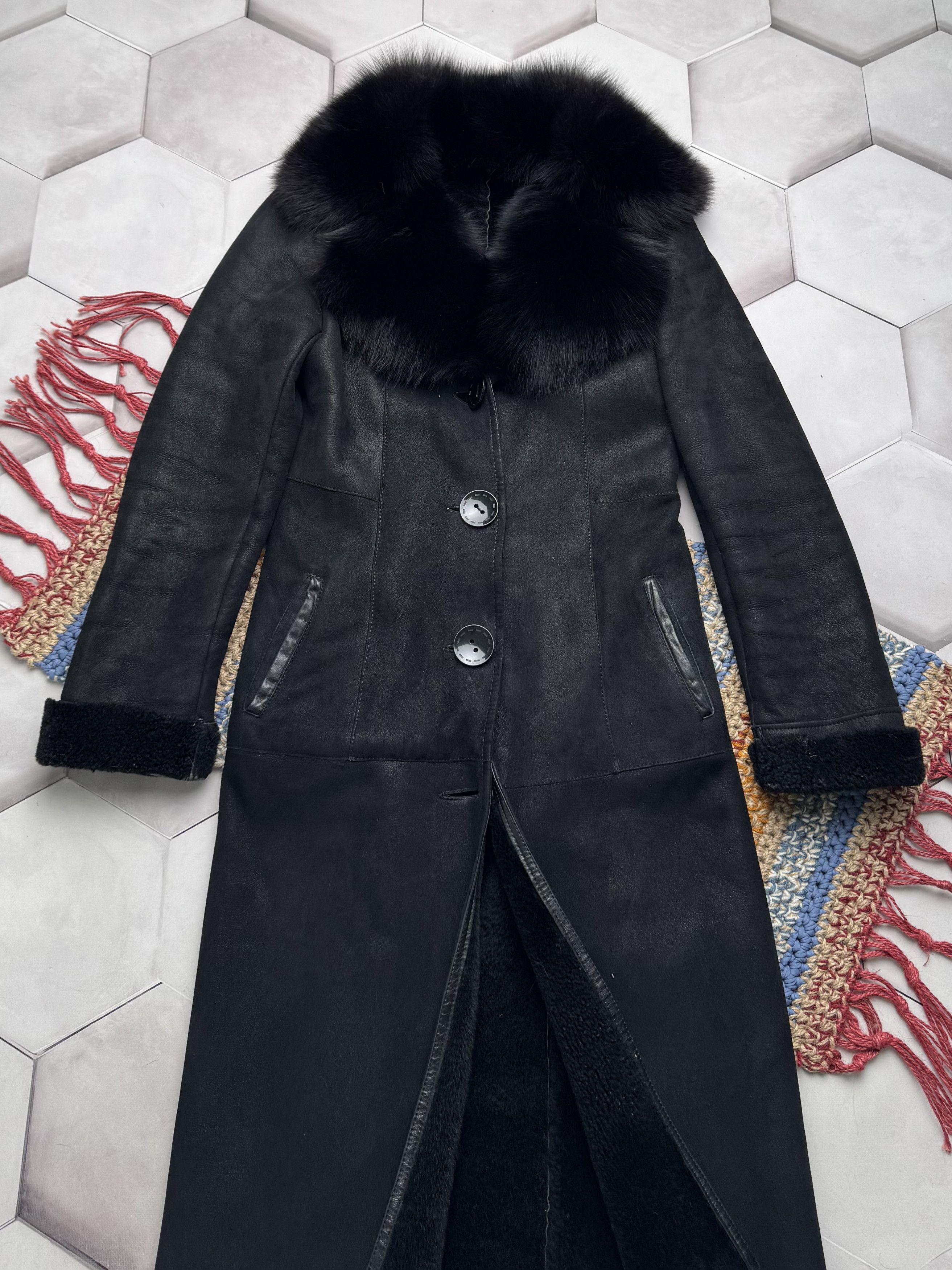 Vintage Vintage Real Sheepskin Coat (E4) Size M / US 6-8 / IT 42-44 - 2 Thumbnail